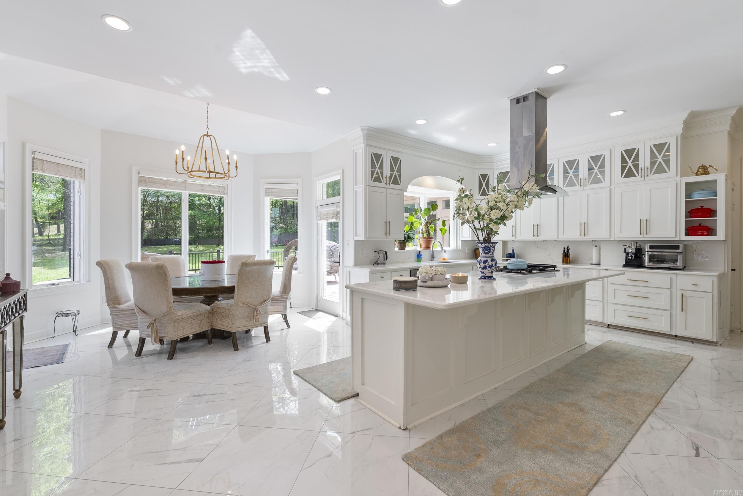 CHENAL RIDGE - Residential