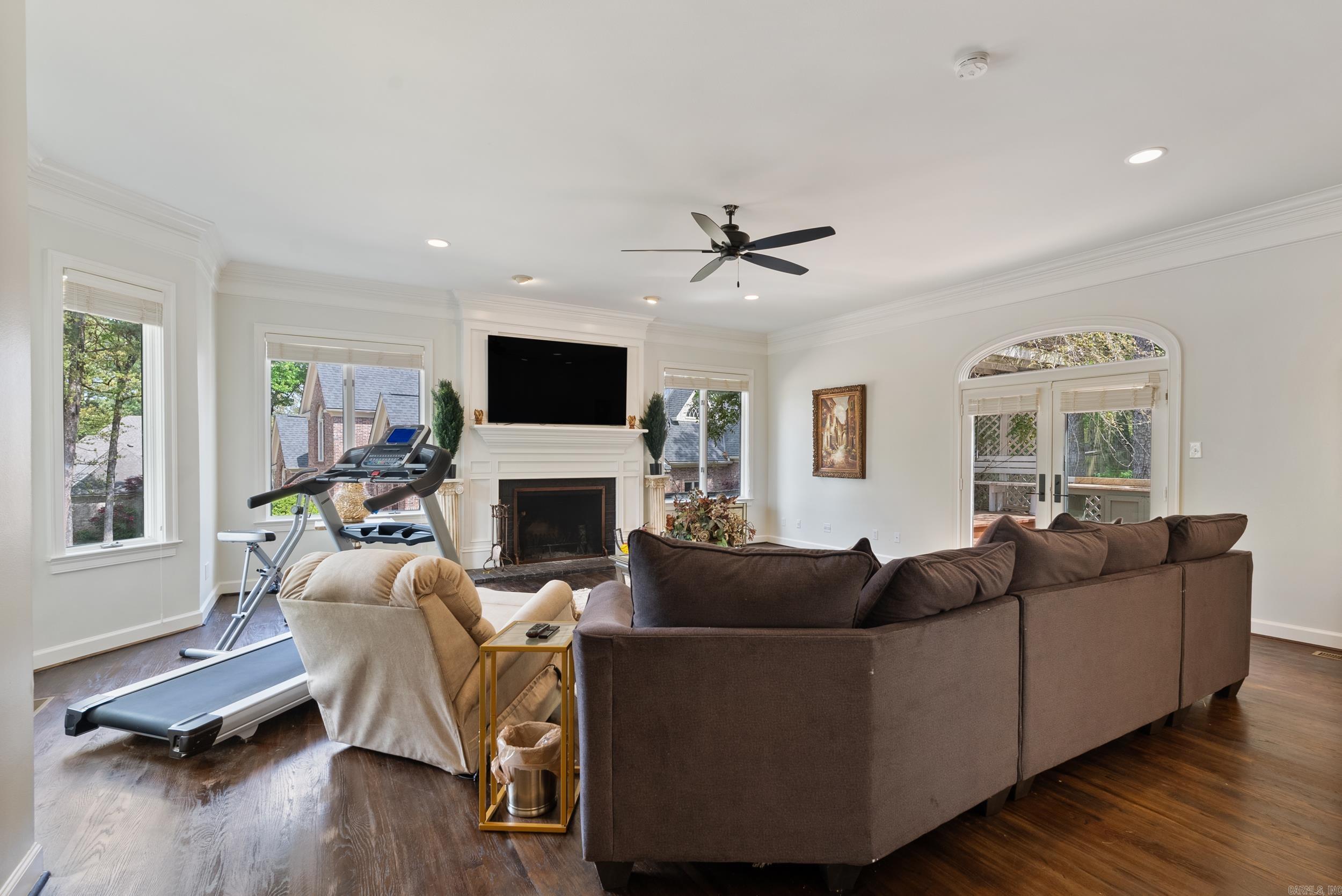 CHENAL RIDGE - Residential