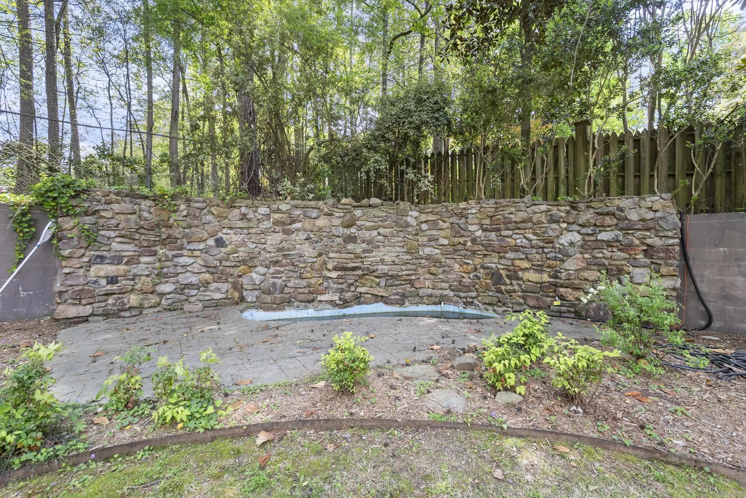 CHENAL RIDGE - Residential