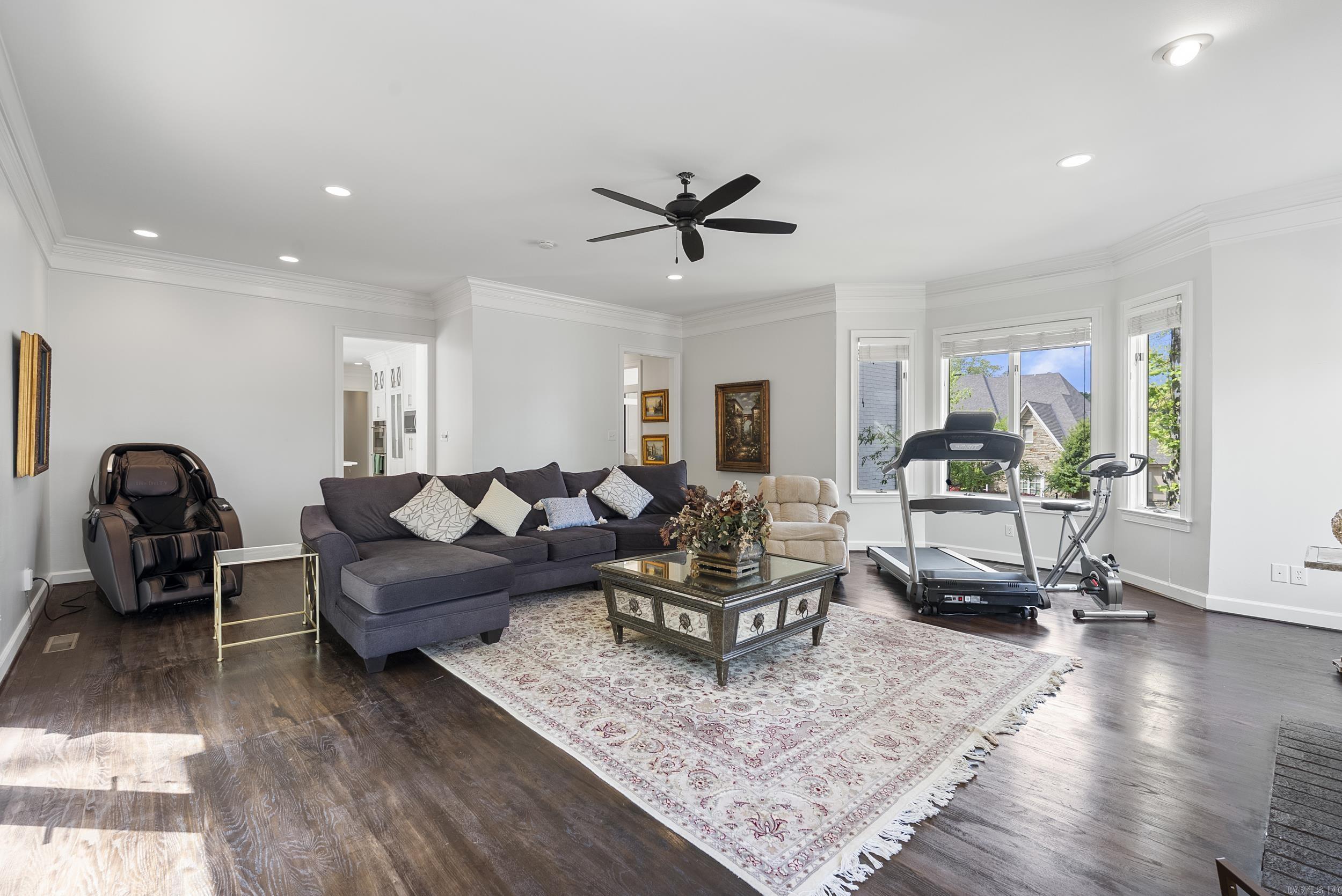 CHENAL RIDGE - Residential