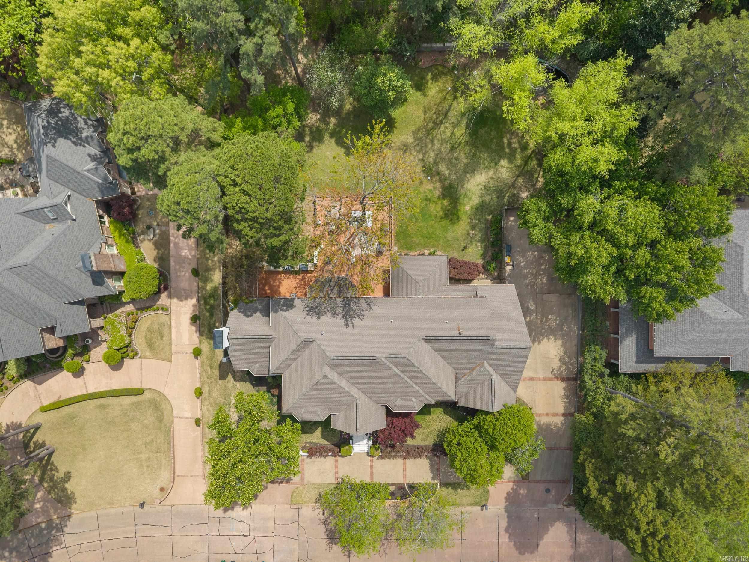 CHENAL RIDGE - Residential