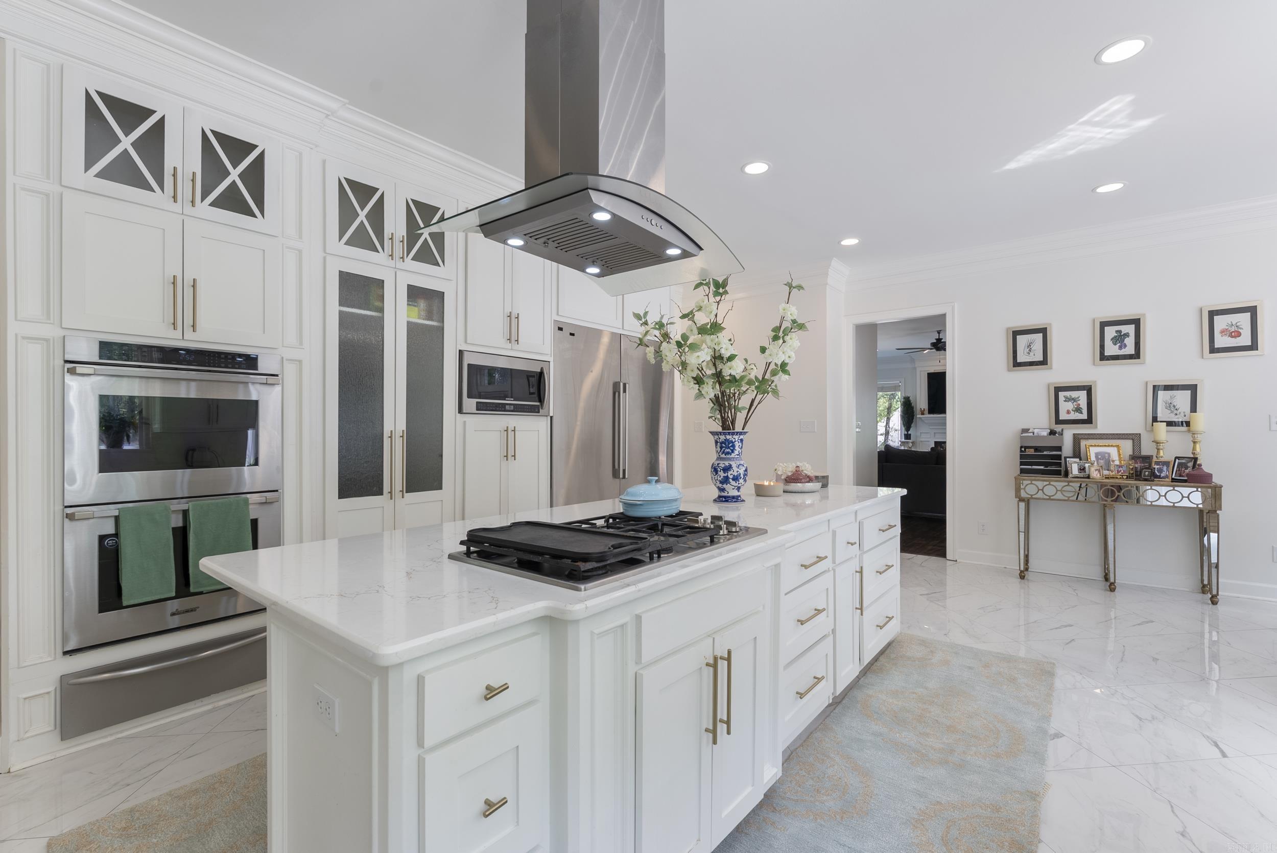 CHENAL RIDGE - Residential