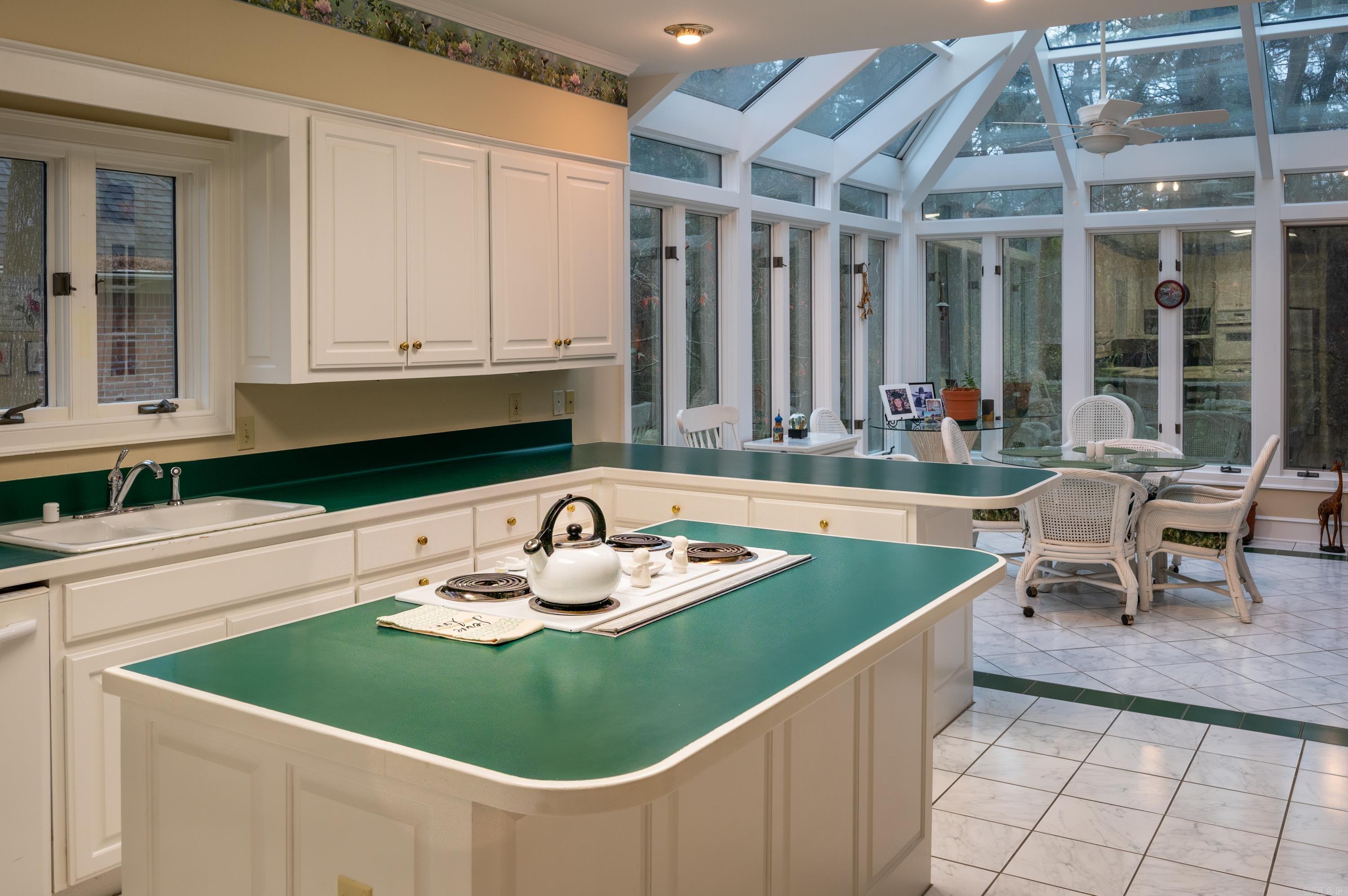 CHENAL VALLEY ABERDEEN - Residential