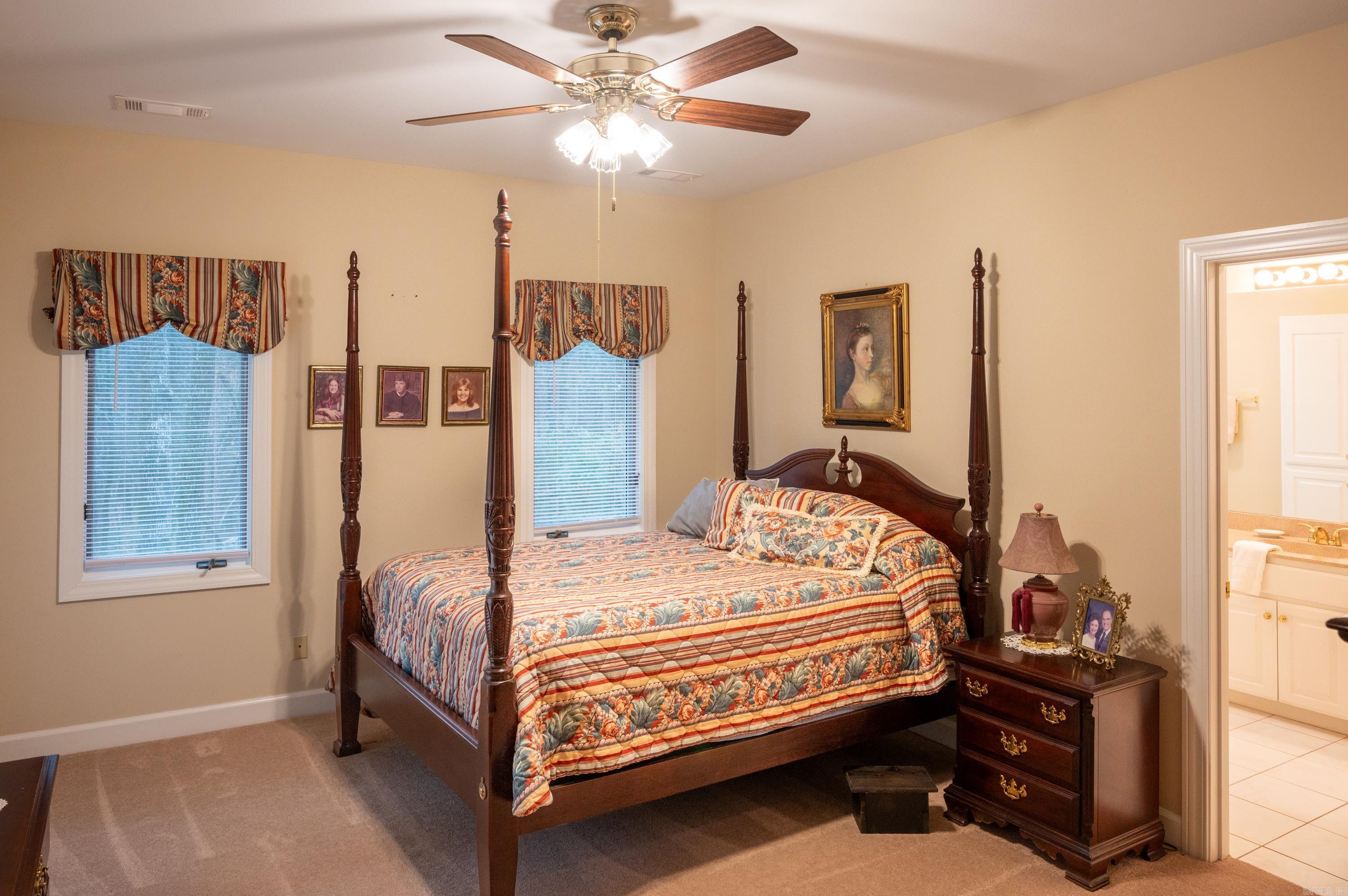 CHENAL VALLEY ABERDEEN - Residential