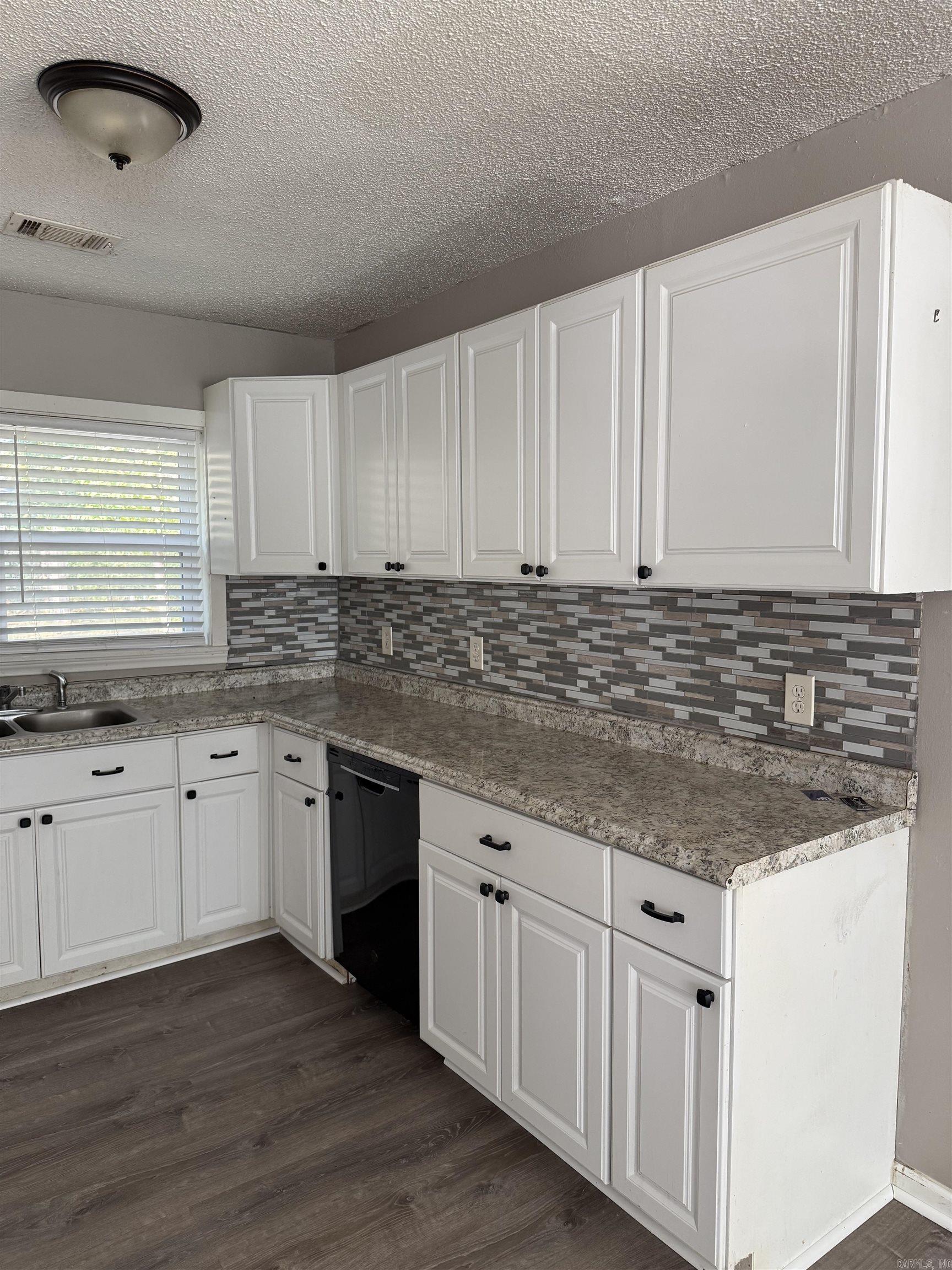 MEADOW VIEW - Residential