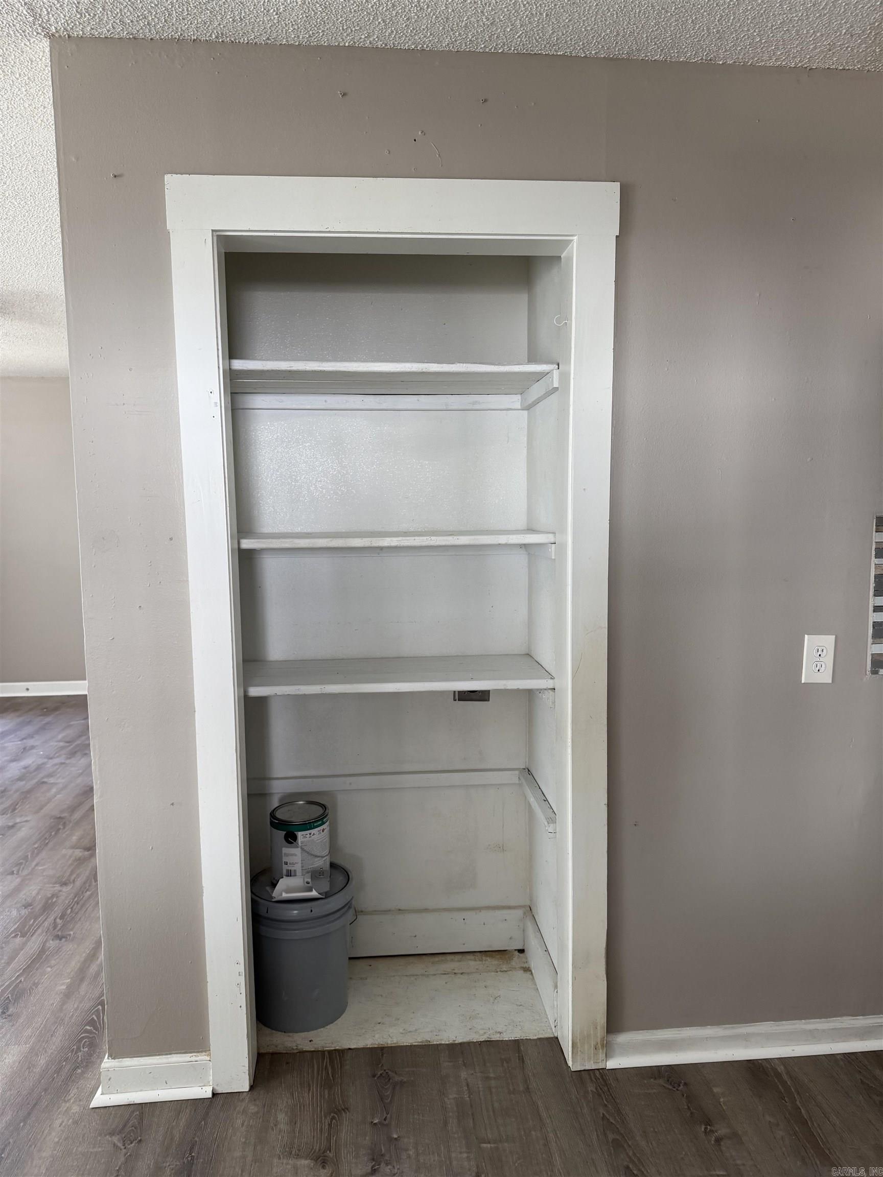 MEADOW VIEW - Residential