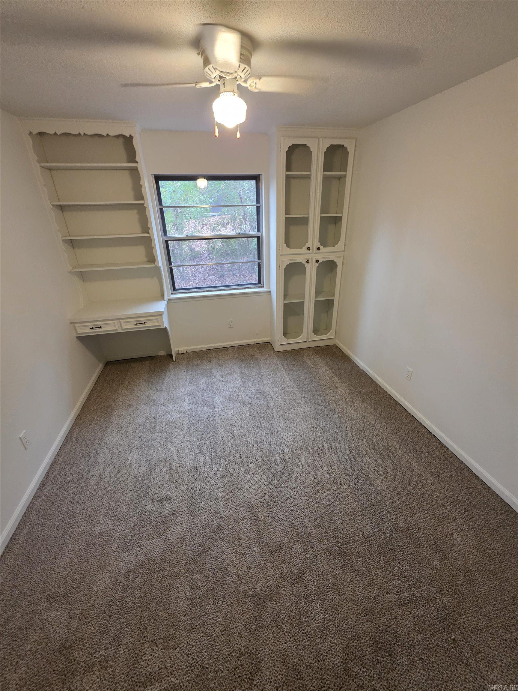 Sara Lynn - Residential Lease