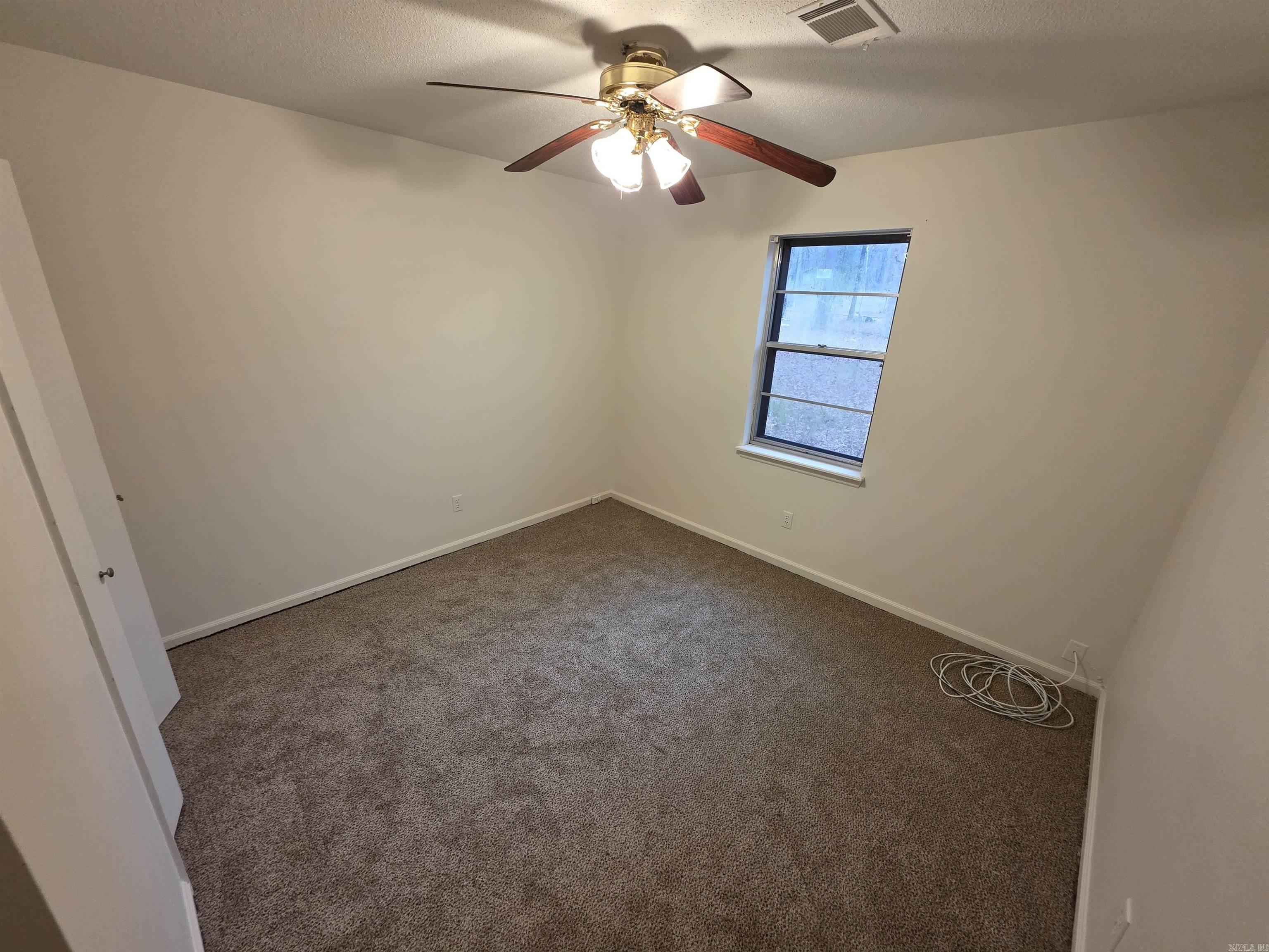 Sara Lynn - Residential Lease