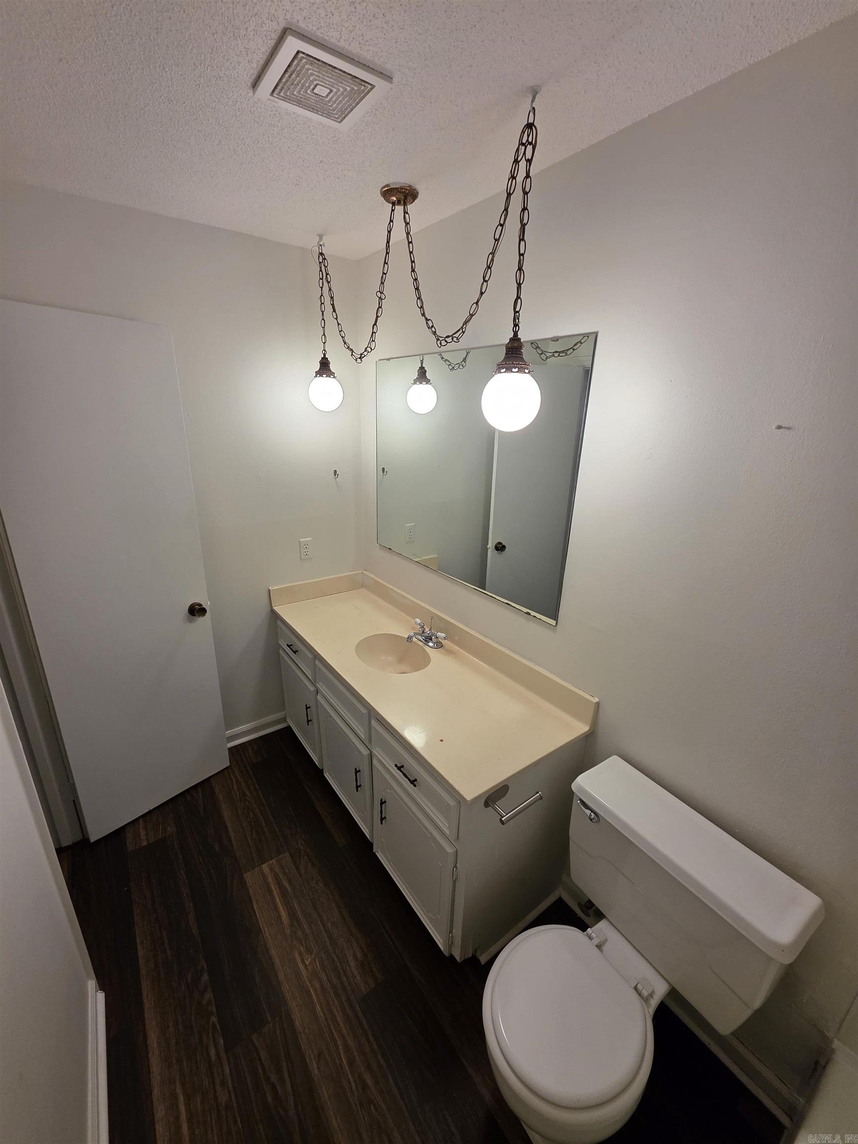 Sara Lynn - Residential Lease