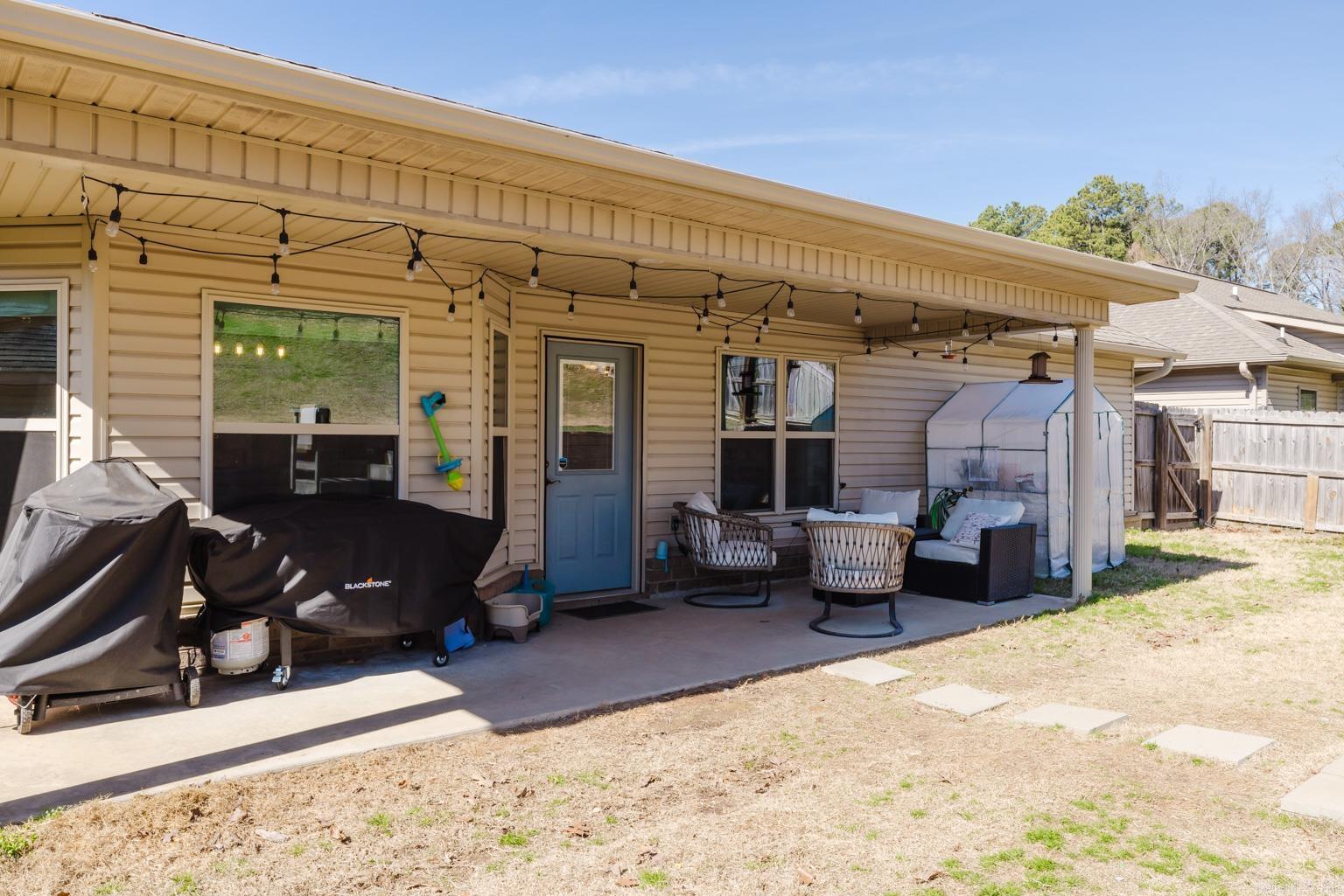 CARMICHAEL ESTATES - Residential