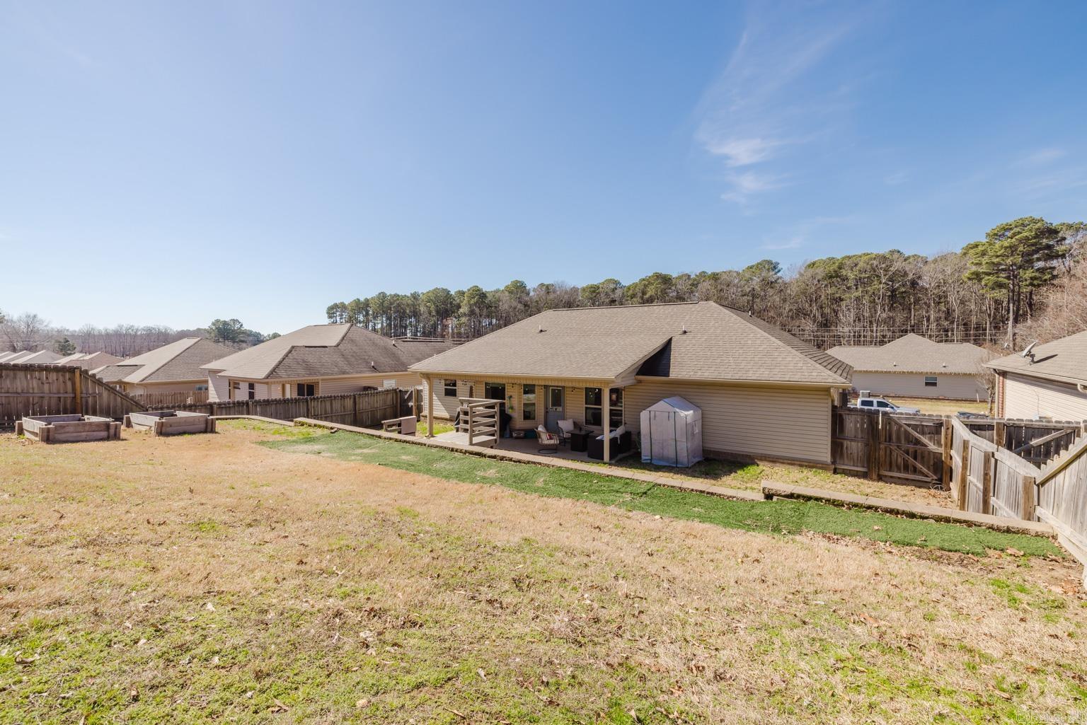 CARMICHAEL ESTATES - Residential