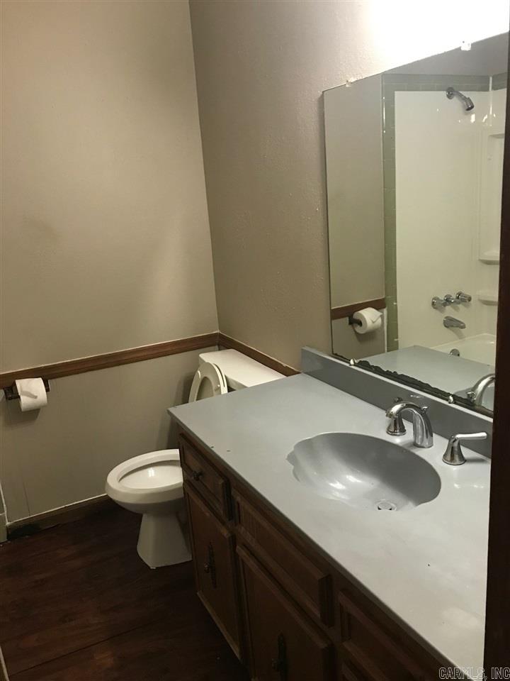 West Markham Street - Residential Lease