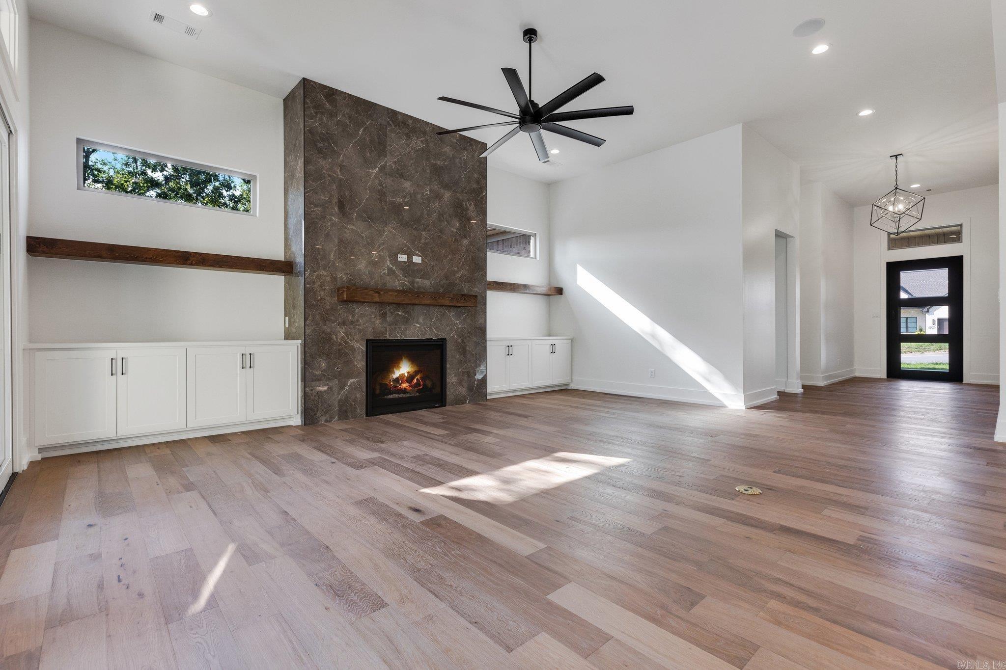 CHENAL VALLEY "FALSTONE COURT" - Residential