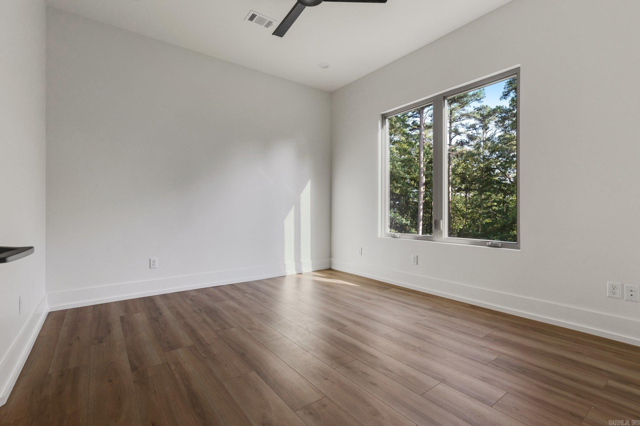 CHENAL VALLEY "FALSTONE COURT" - Residential