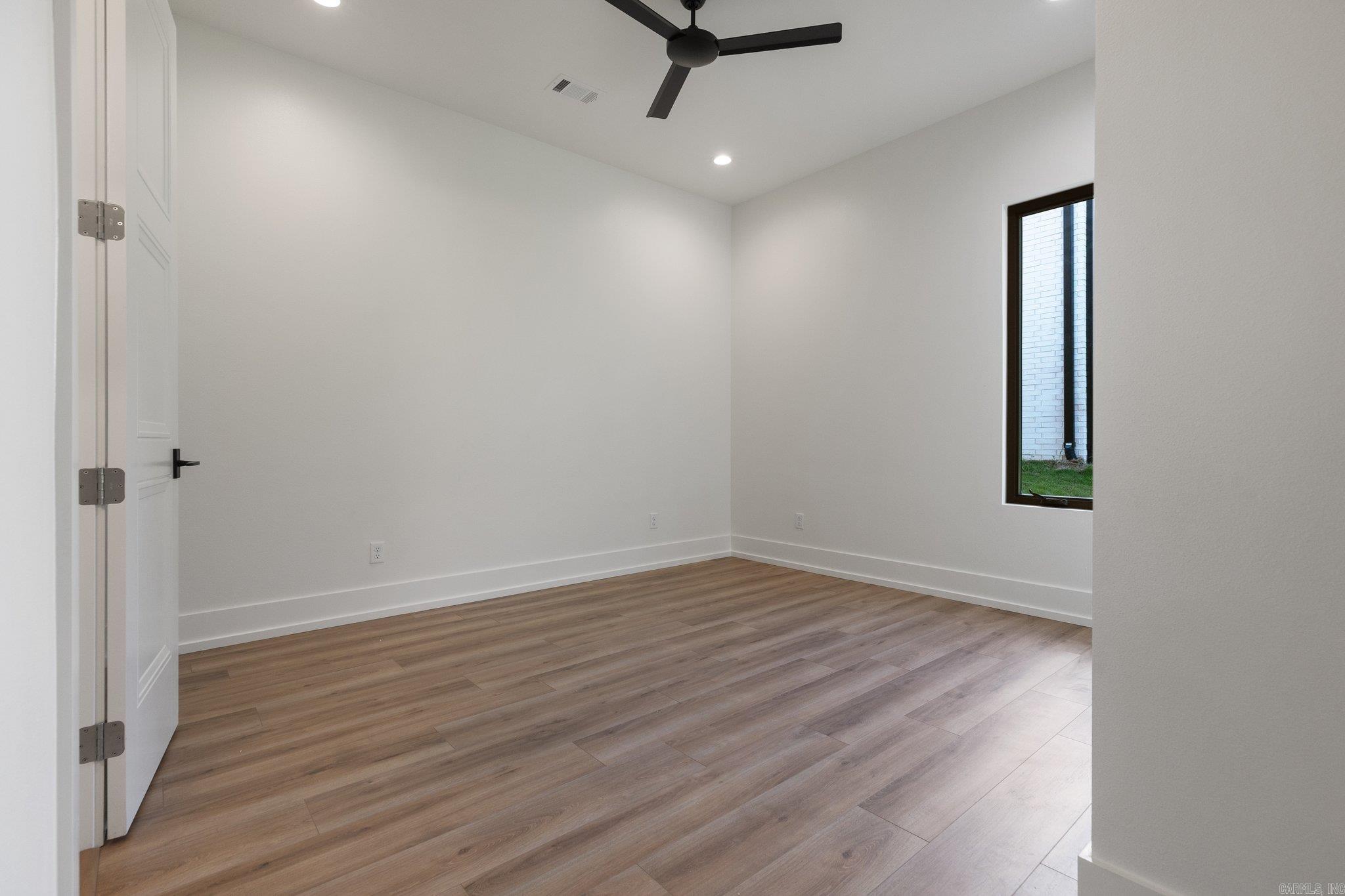 CHENAL VALLEY "FALSTONE COURT" - Residential