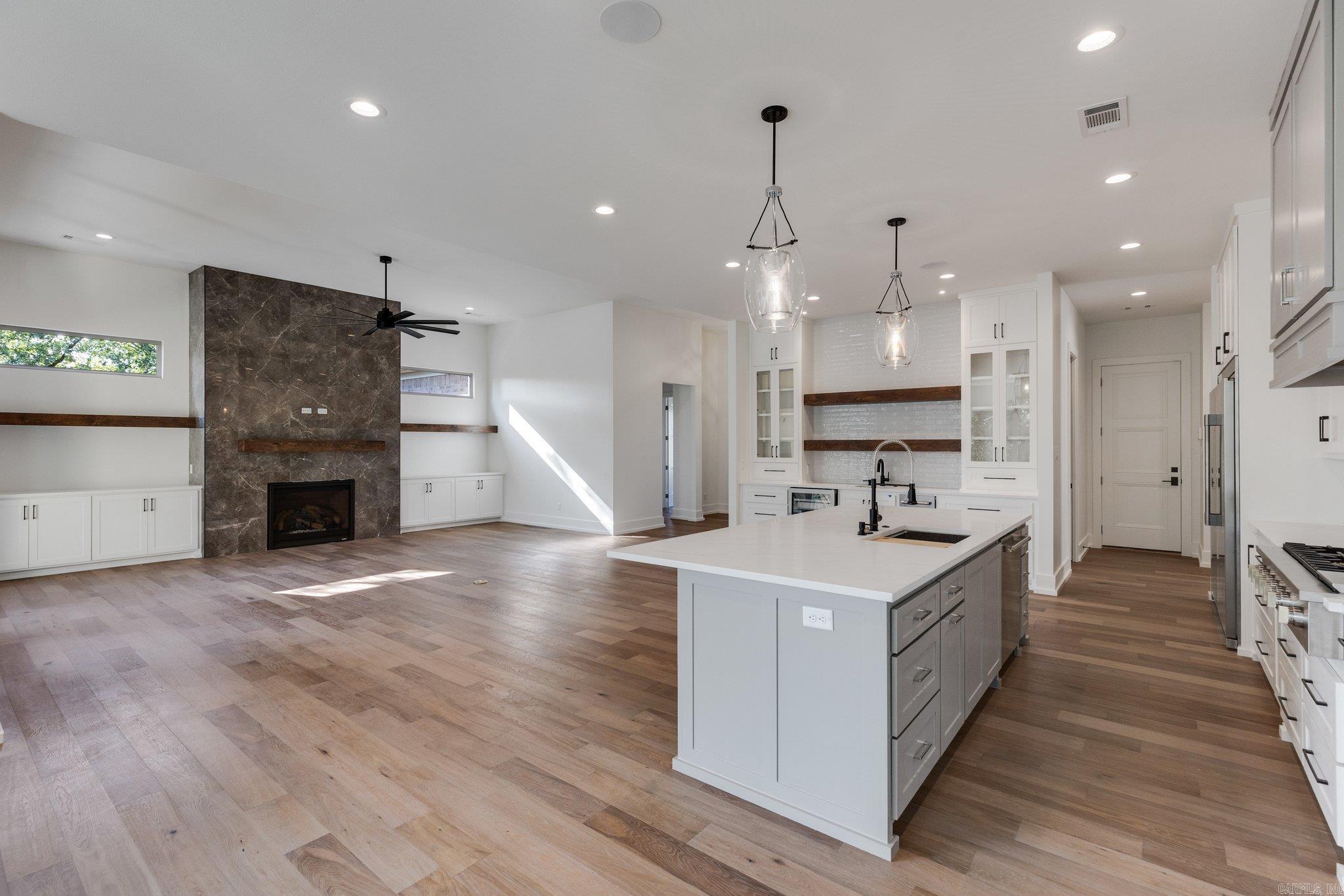 CHENAL VALLEY "FALSTONE COURT" - Residential