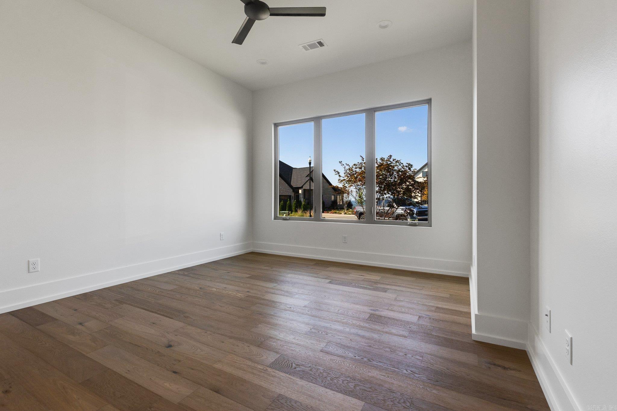 CHENAL VALLEY "FALSTONE COURT" - Residential
