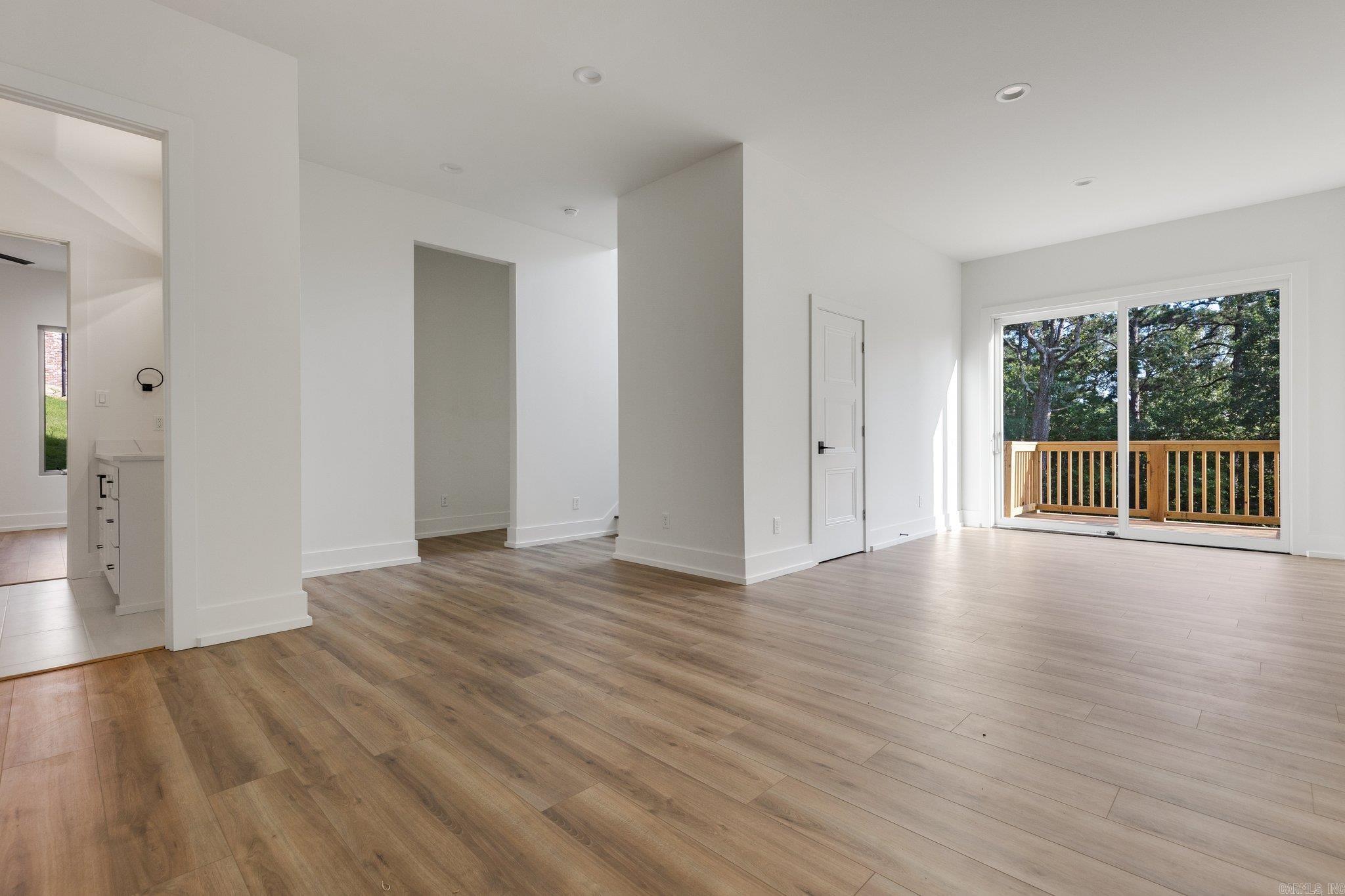 CHENAL VALLEY "FALSTONE COURT" - Residential