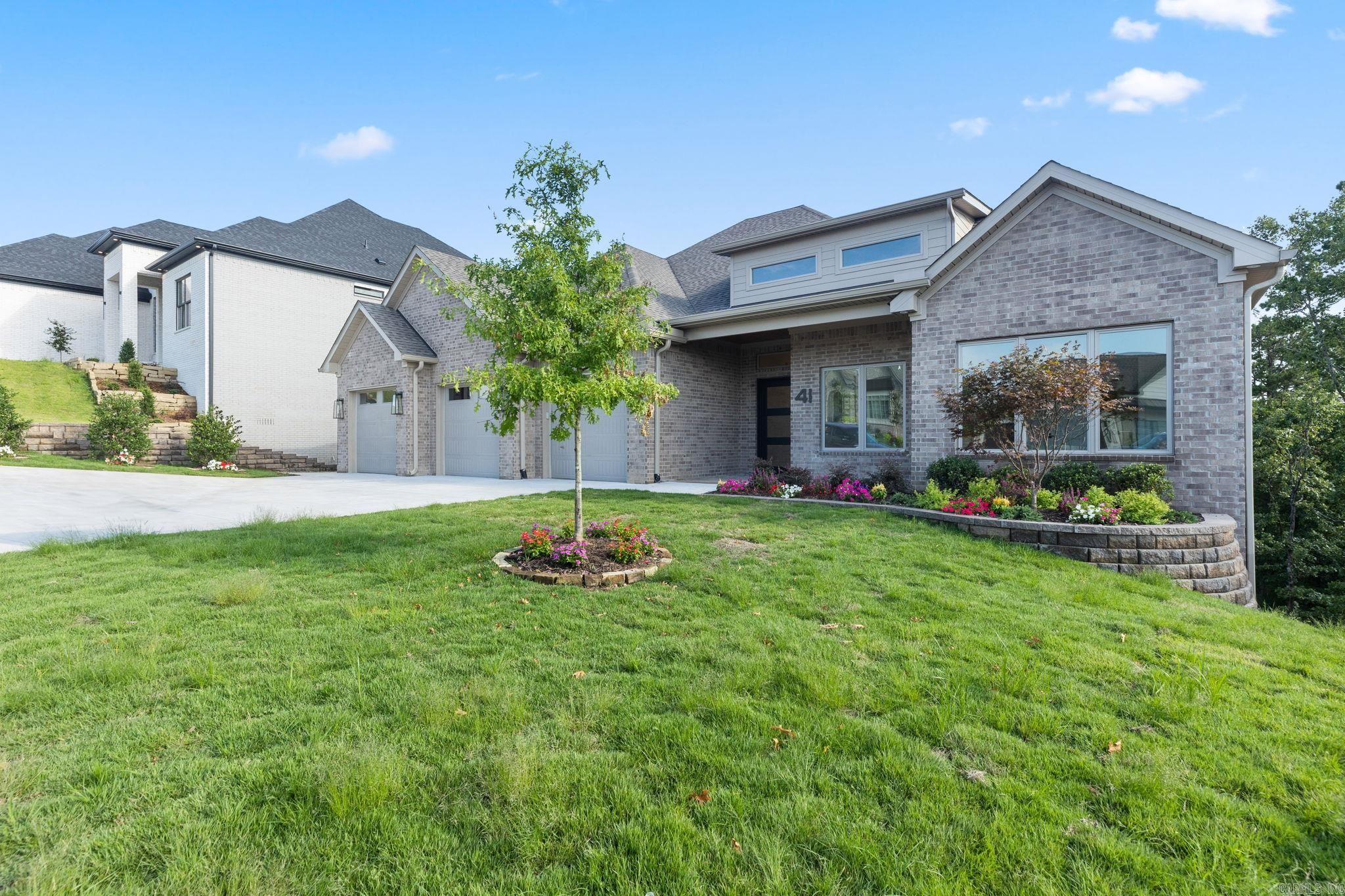 CHENAL VALLEY "FALSTONE COURT" - Residential