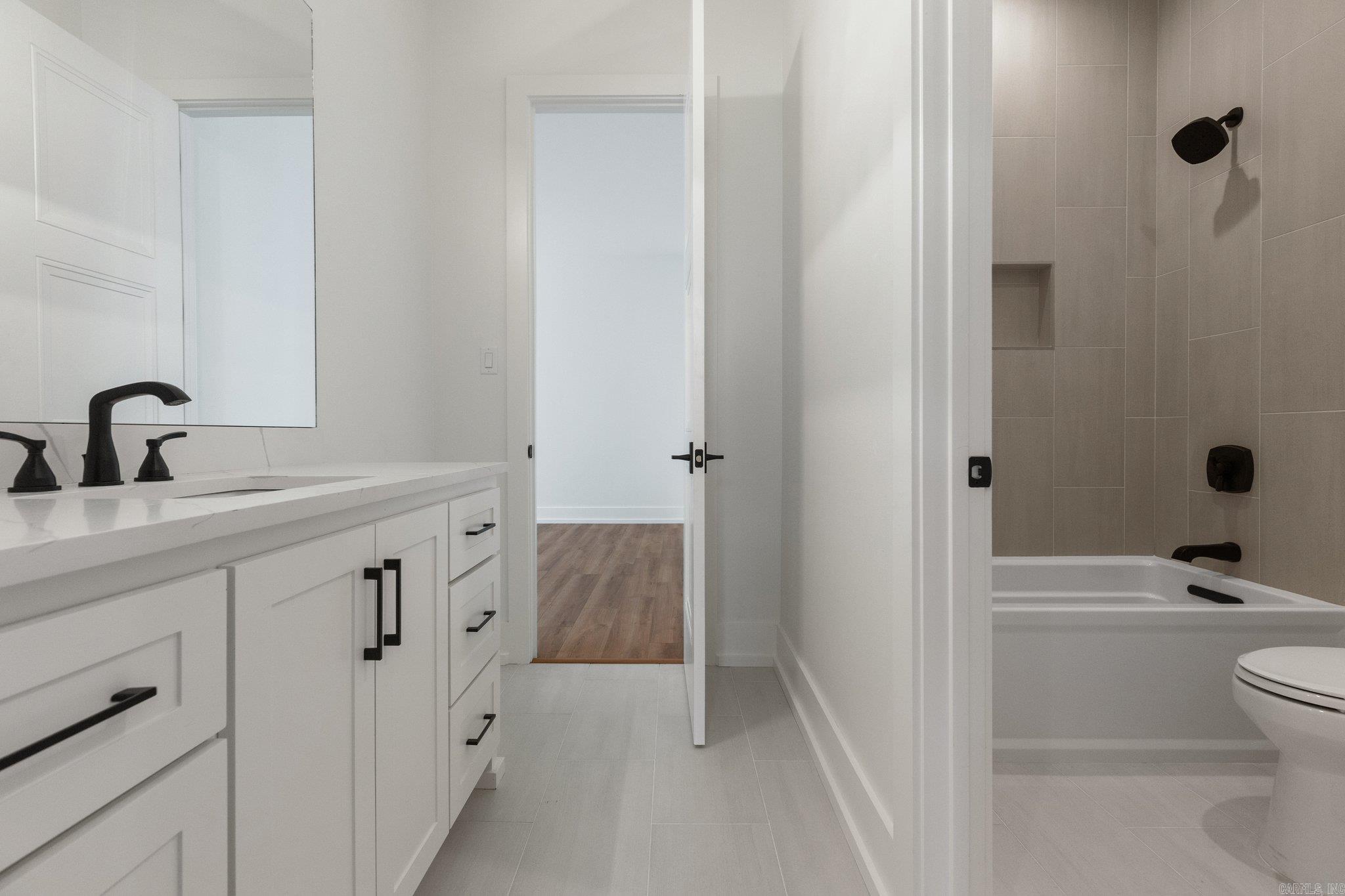 CHENAL VALLEY "FALSTONE COURT" - Residential