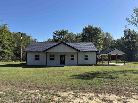 Photo of 90 Gainer Ferry Road, Batesville, AR 72501 (MLS # 26042570)