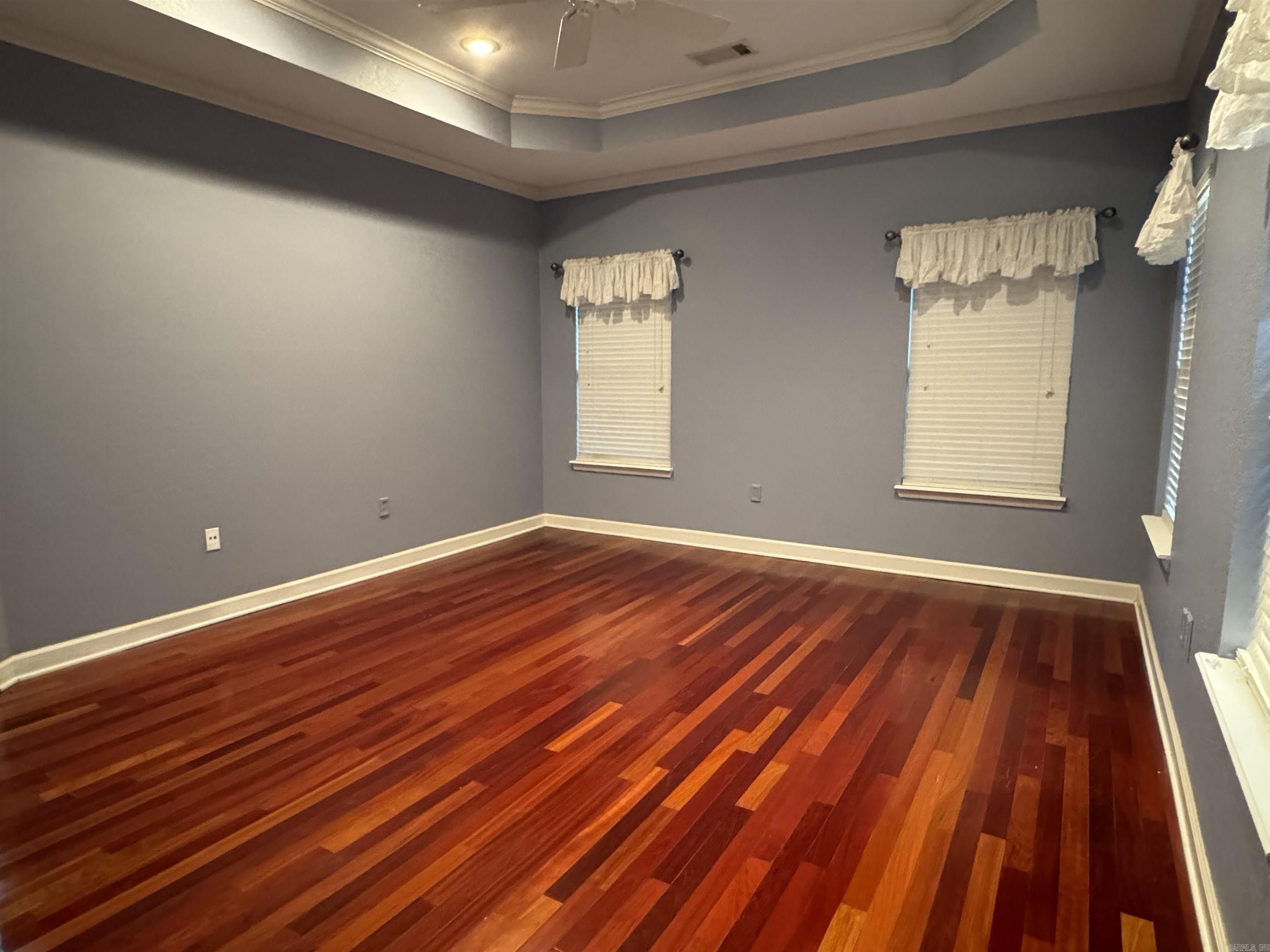 WOODLAND PARK - Residential