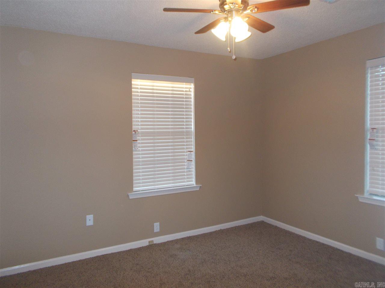 OAK GLEN - Residential