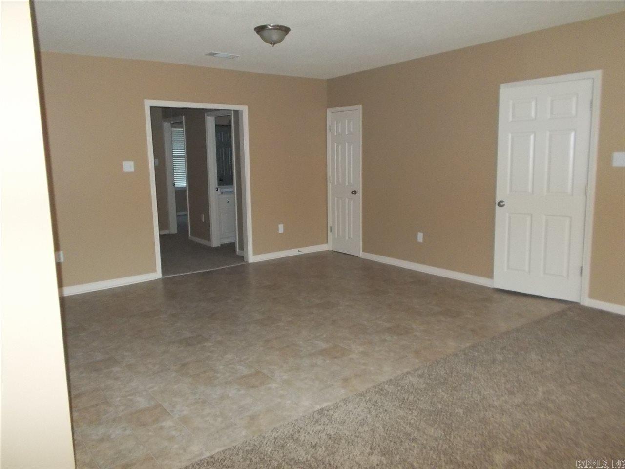 OAK GLEN - Residential