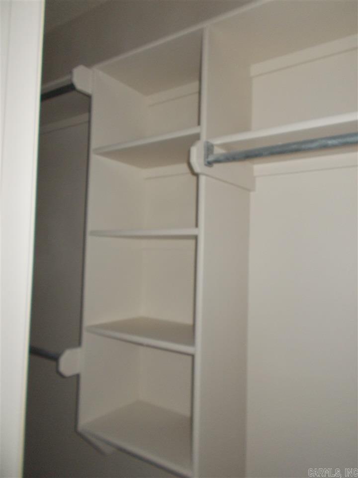 OAK GLEN - Residential