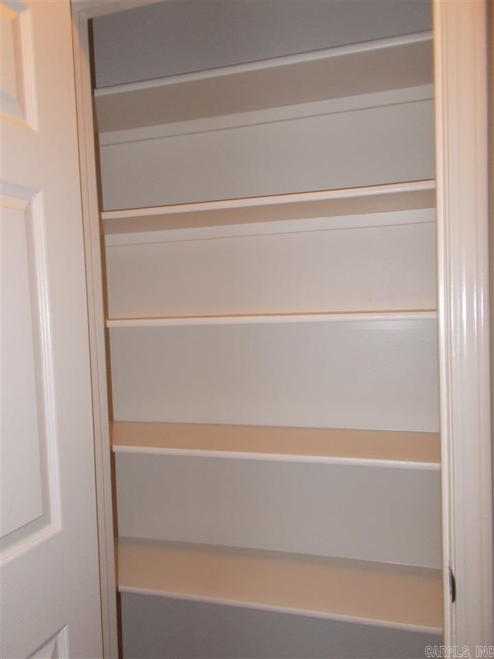 OAK GLEN - Residential