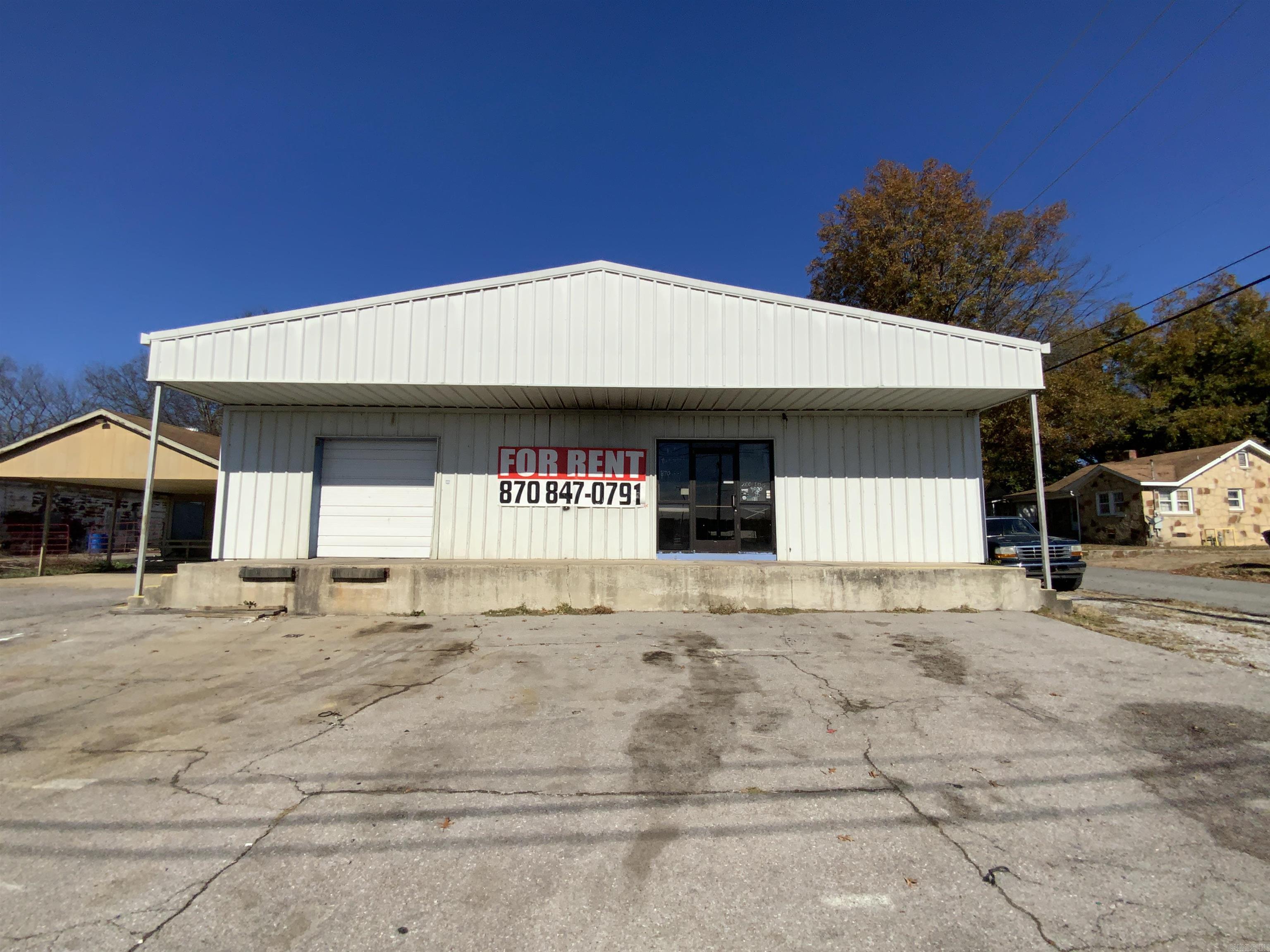 Maxfield Southern - Commercial Sale