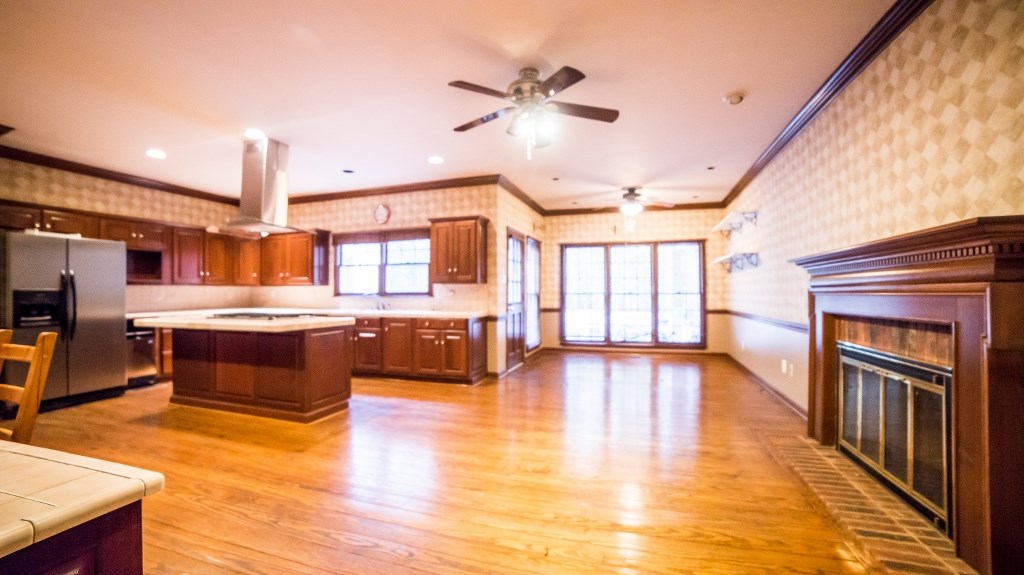 BENTON - Residential