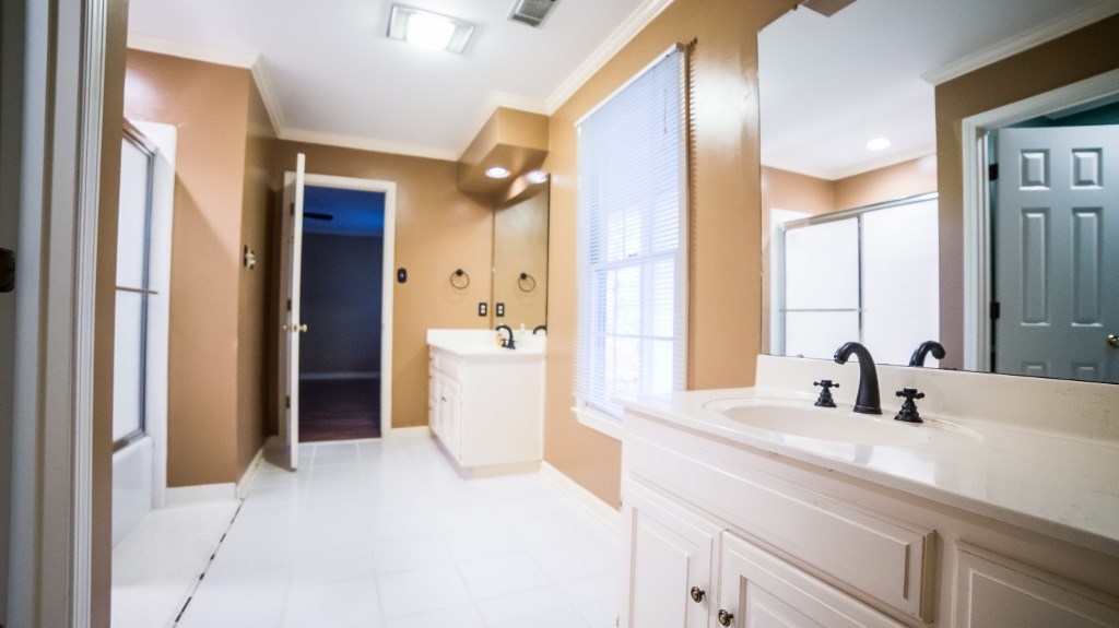 BENTON - Residential