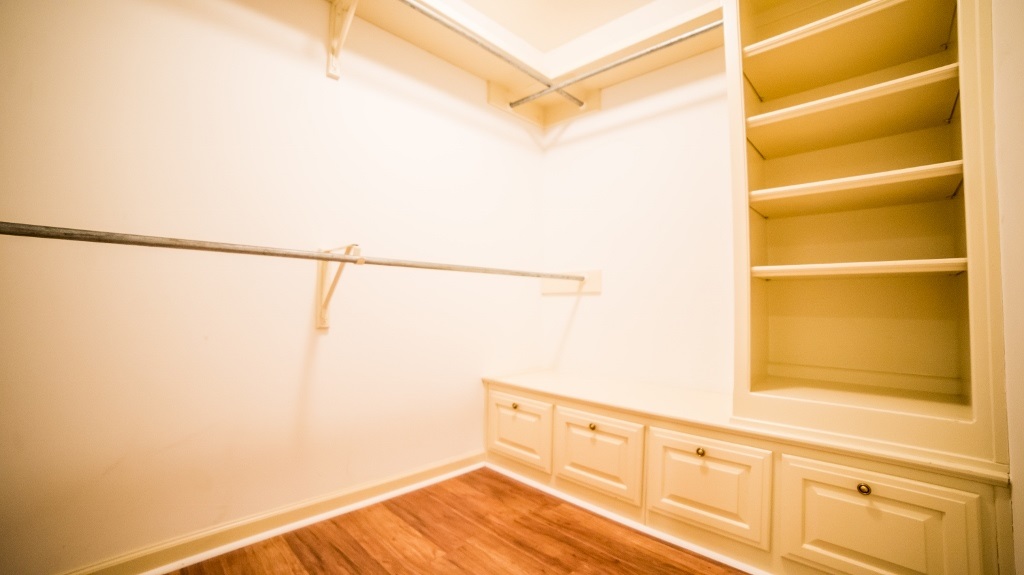 BENTON - Residential