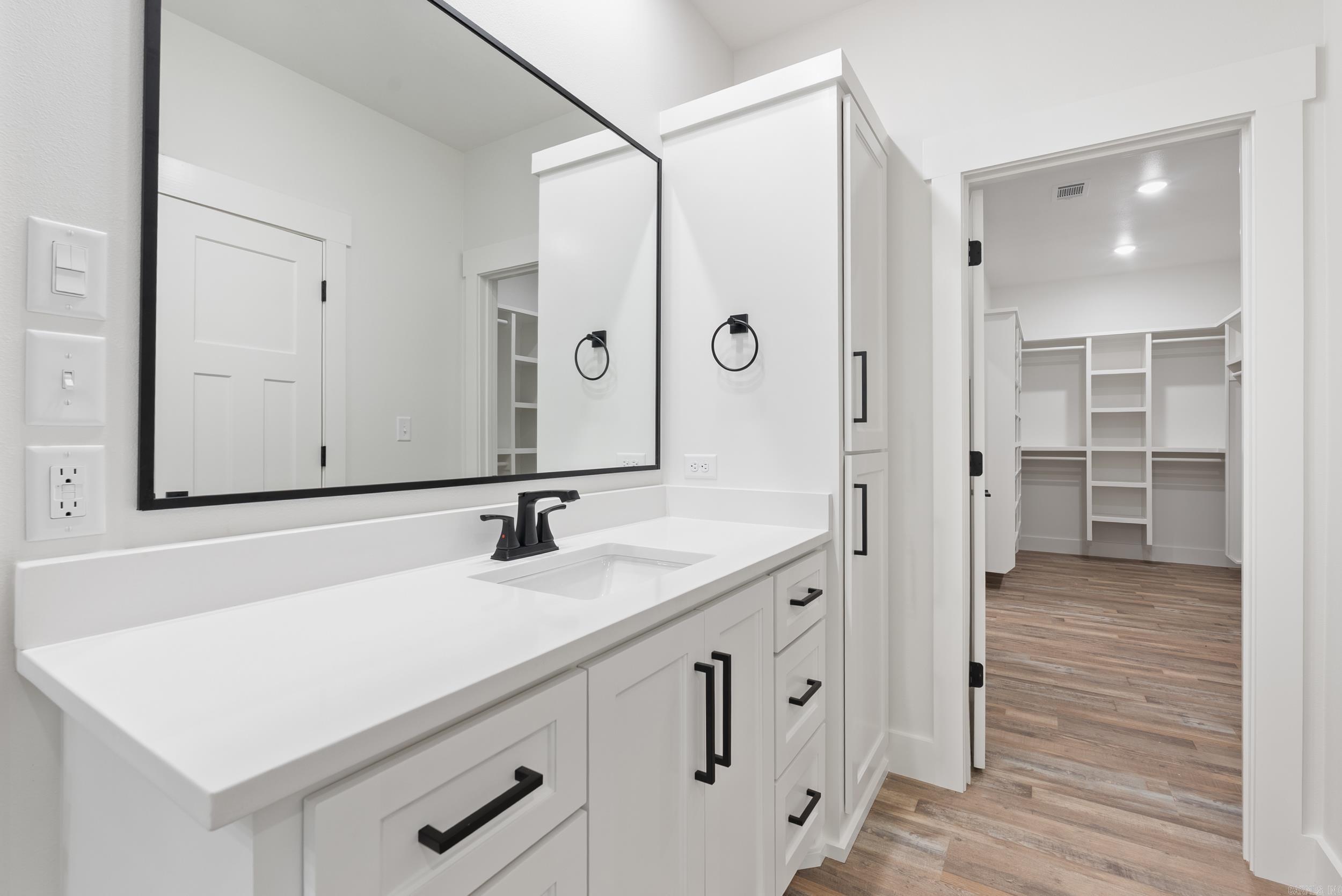 CRYSTAL BROOKE SHORES - Residential