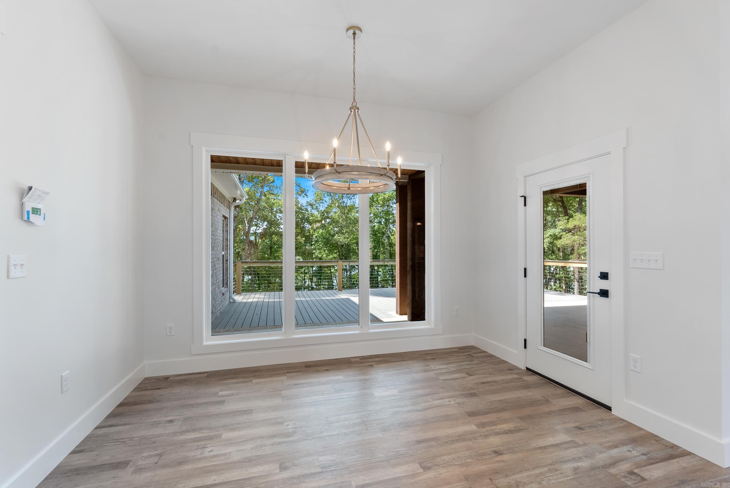 CRYSTAL BROOKE SHORES - Residential