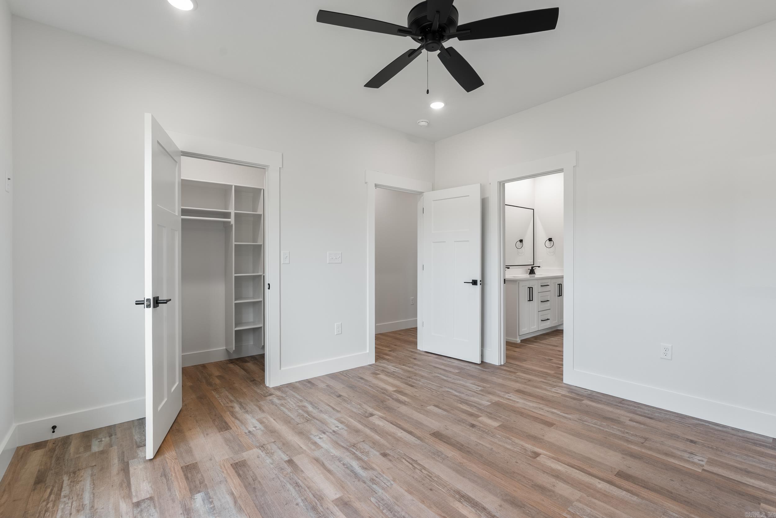 CRYSTAL BROOKE SHORES - Residential