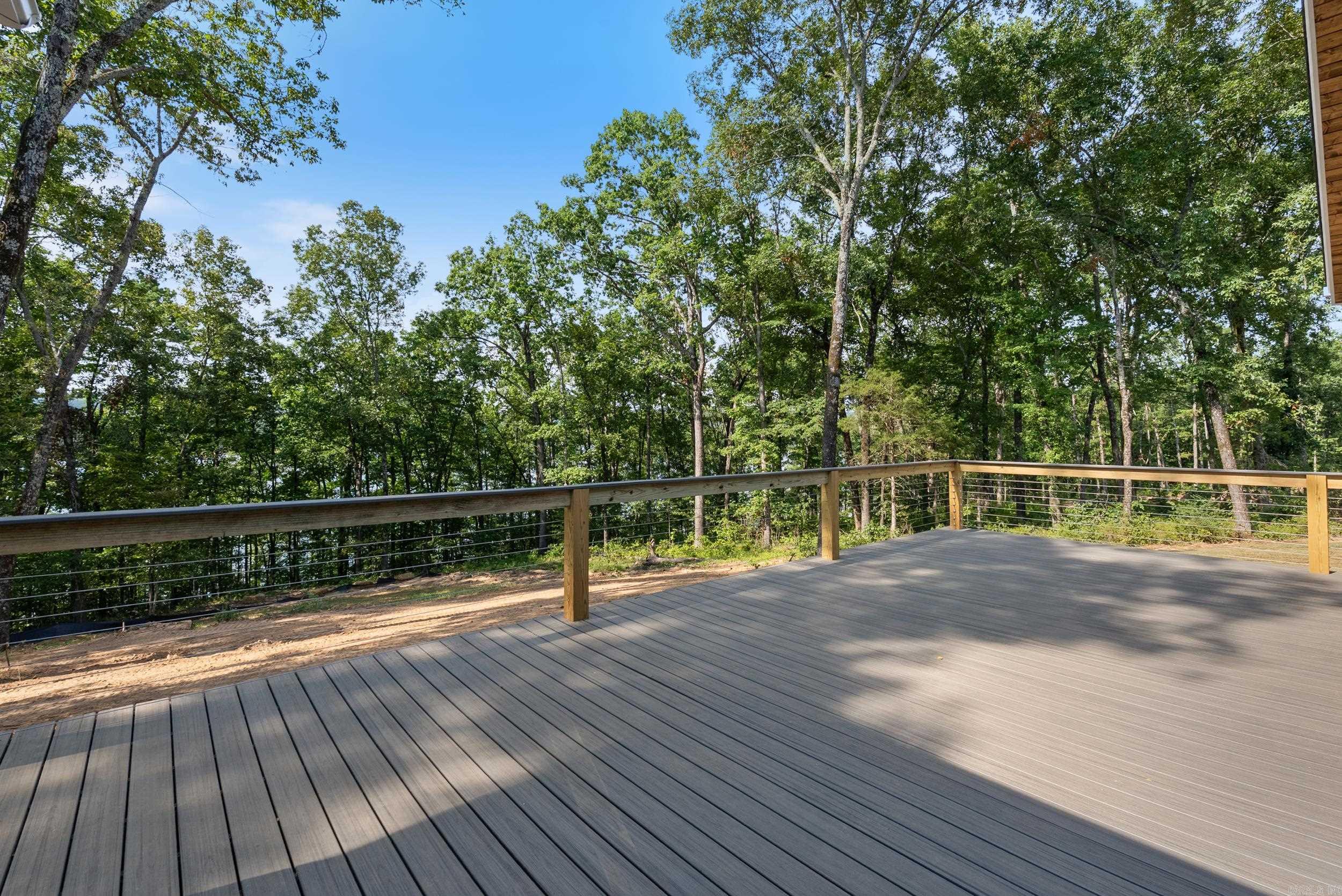 CRYSTAL BROOKE SHORES - Residential