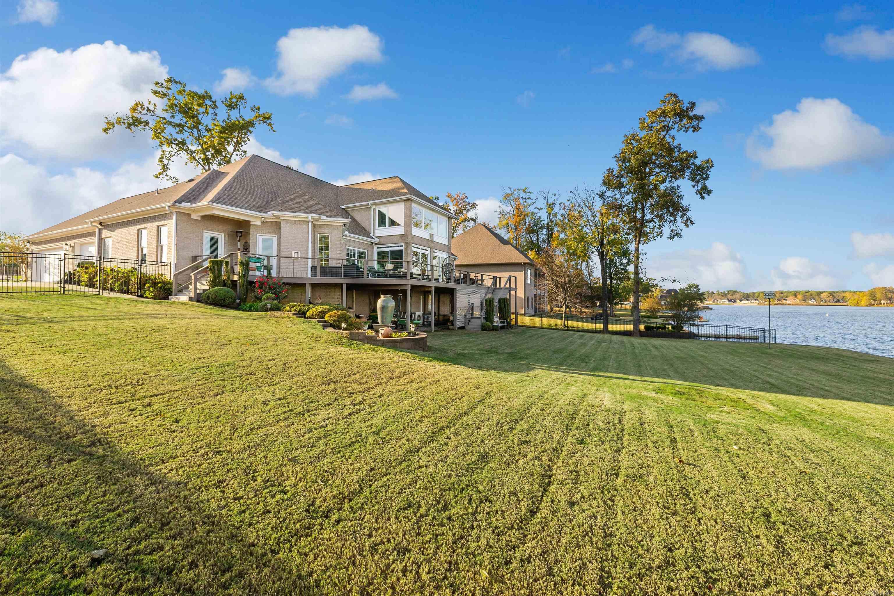 HURRICANE LAKE EST - Residential