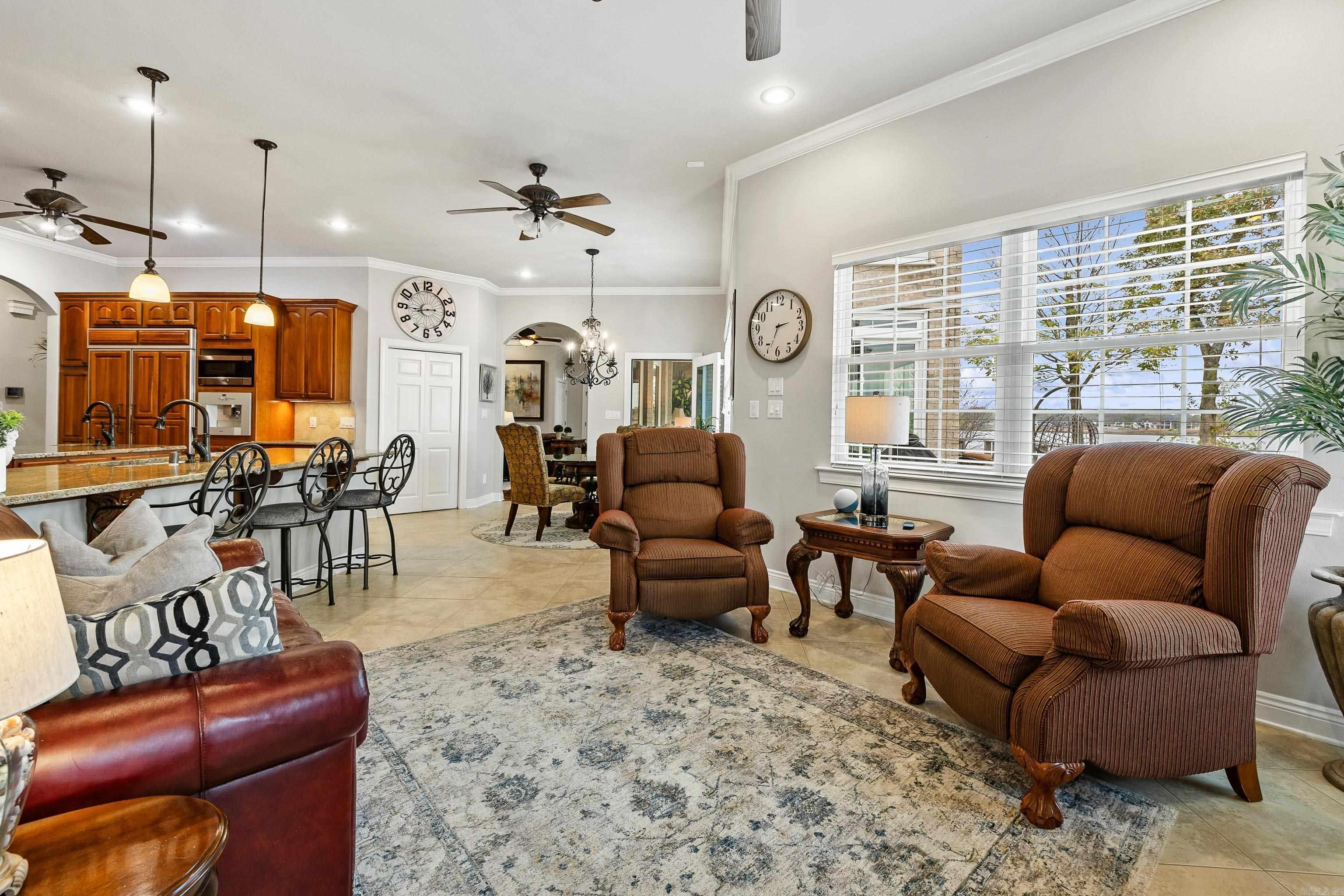 HURRICANE LAKE EST - Residential