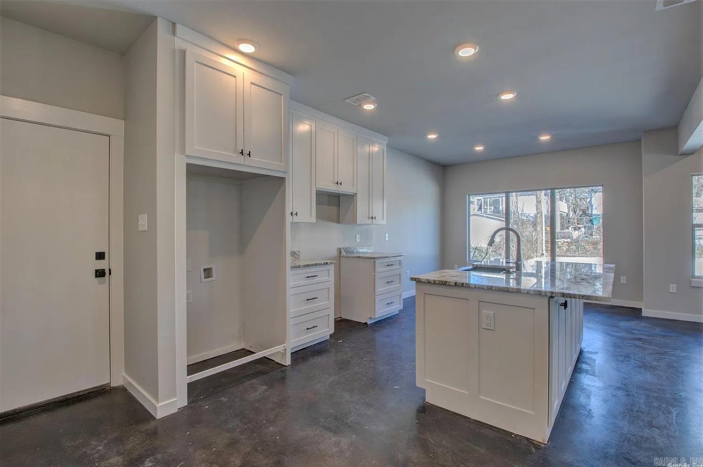 Worthen WB - Residential Lease