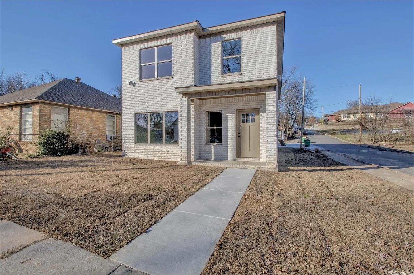 Worthen WB - Residential Lease