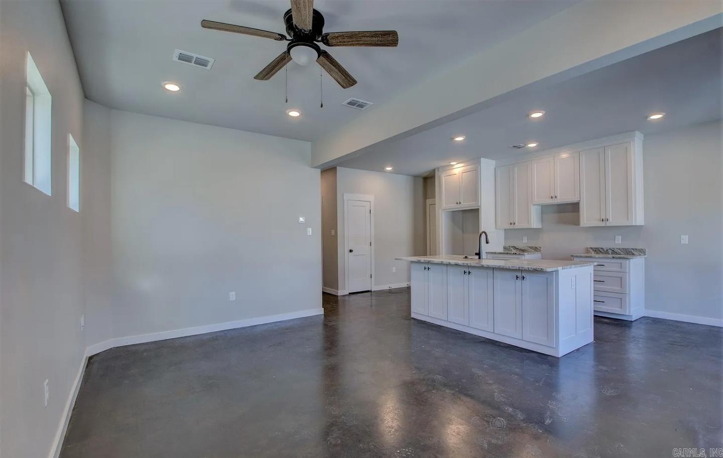 Worthen WB - Residential Lease