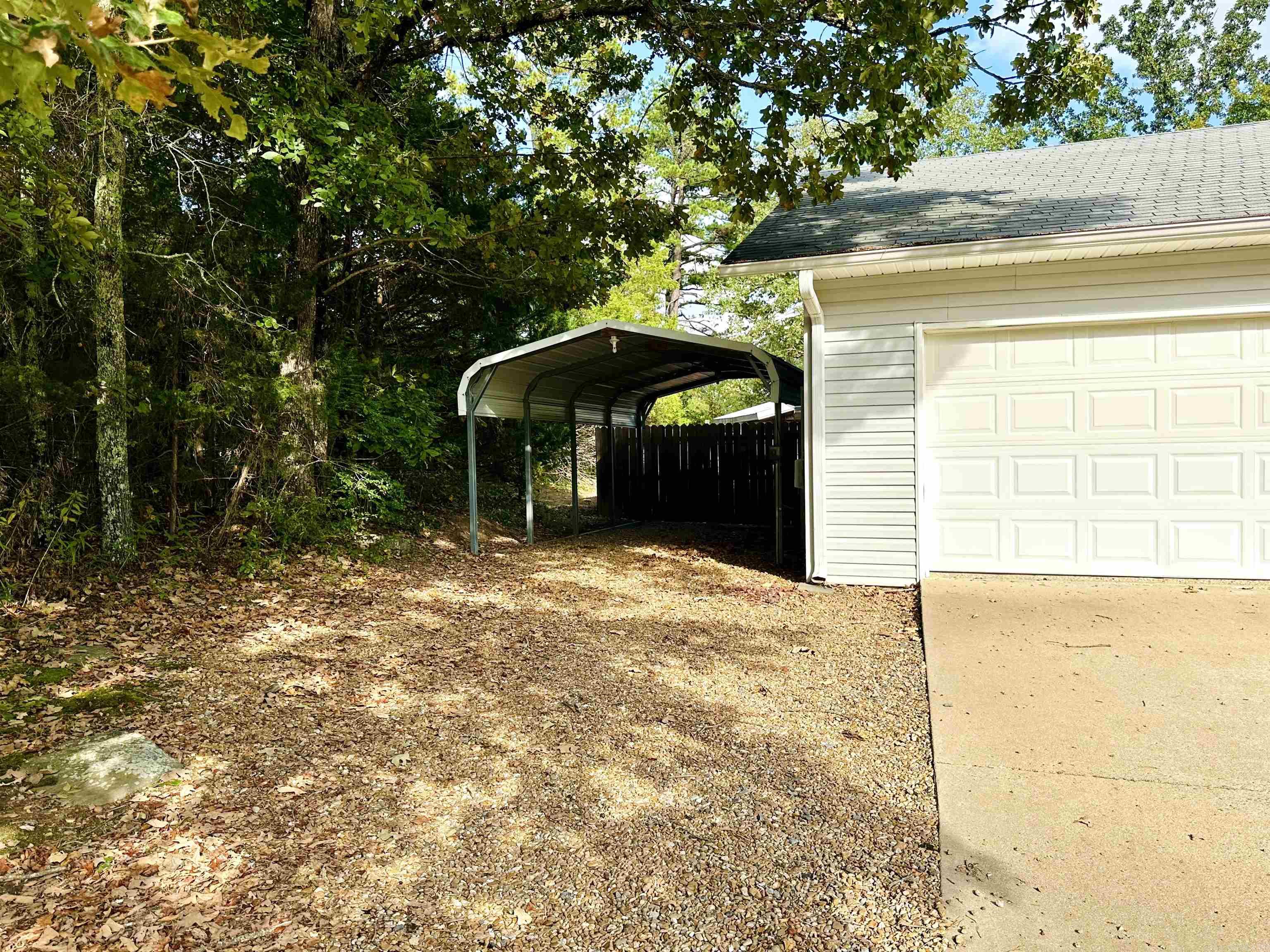 CEDAR GLEN - Residential