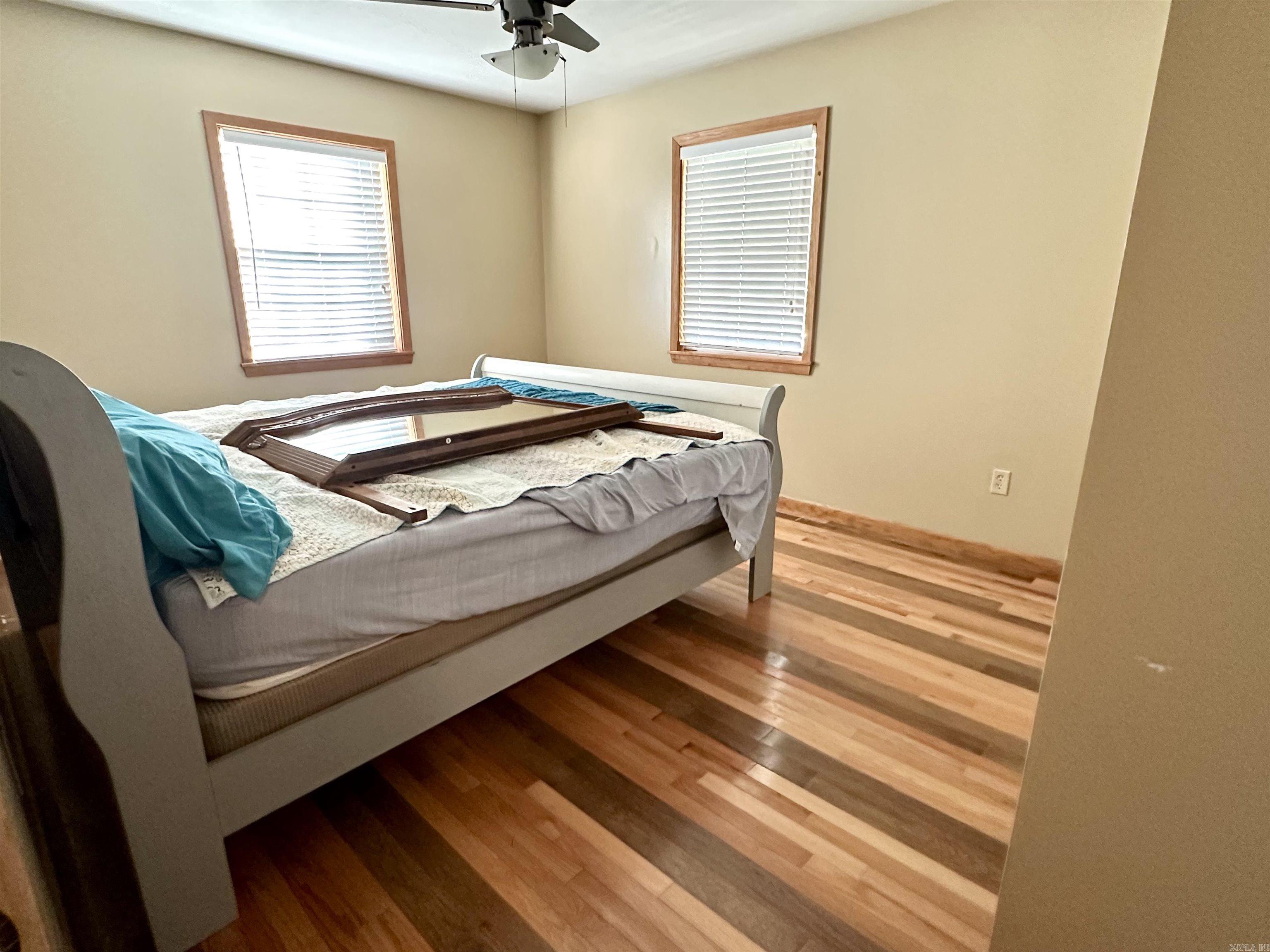 CEDAR GLEN - Residential