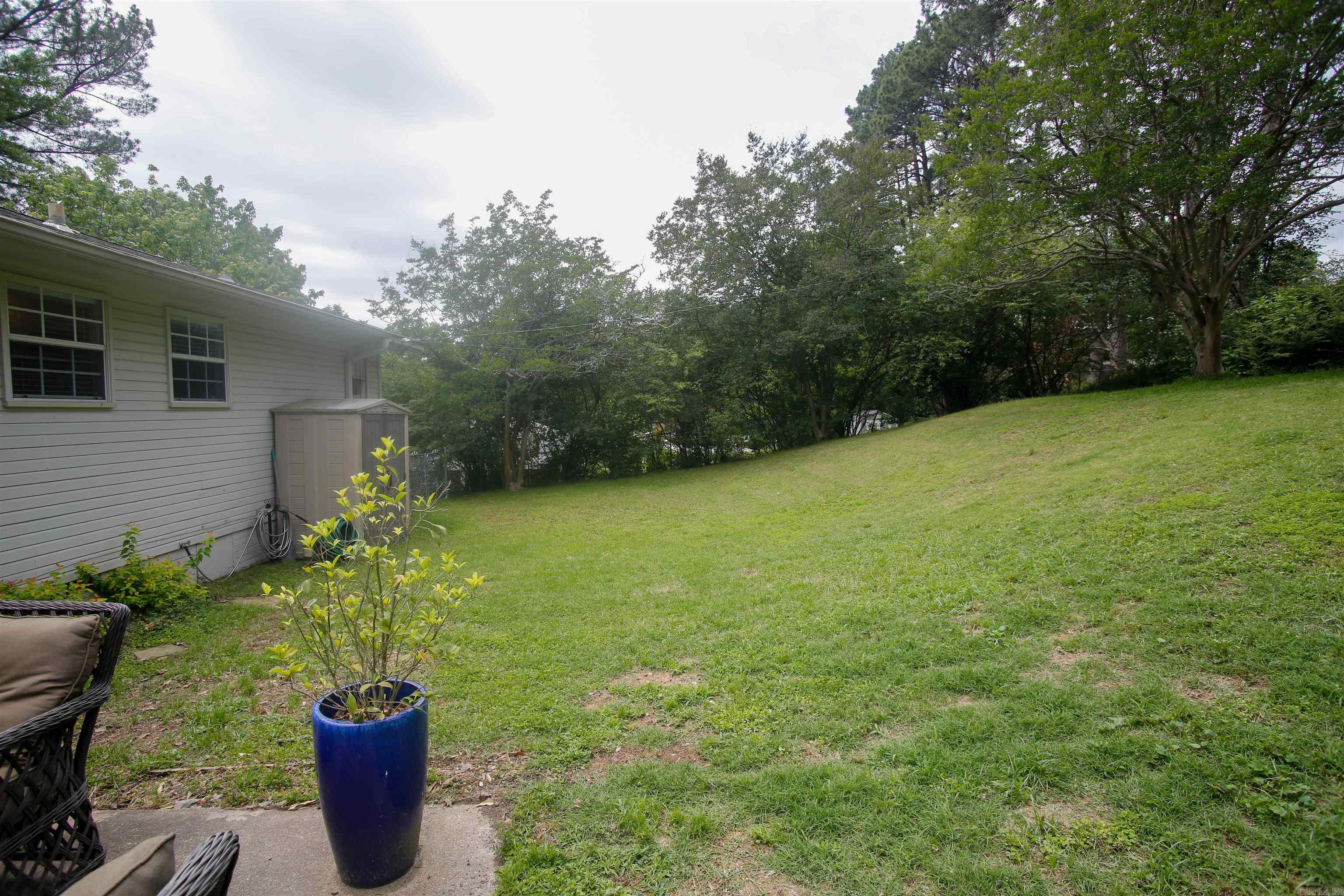1N-13-01 - Residential Lease