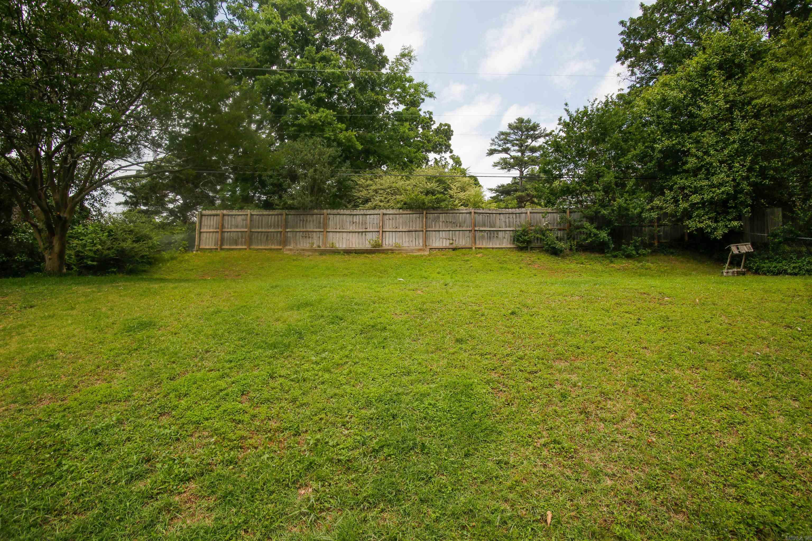 1N-13-01 - Residential Lease