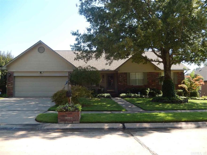 This home has it all, established neighborhood quiet street, in-ground pool, double ovens, full size pantry, sliding shelves in cabinets, large bedrooms with walk-in closets, working attic fan. Hot water tank, roof & HVAC all under 6 yrs. old. Back deck is made of composite board, pool liner is from 2014, plus a roll up cover to the pool. Attic has an electric lift system & metal ladder/stairs. ALL A MUST SEE! AGENTS SEE REMARKS! Sq. Ft. approx. measuring encouraged.