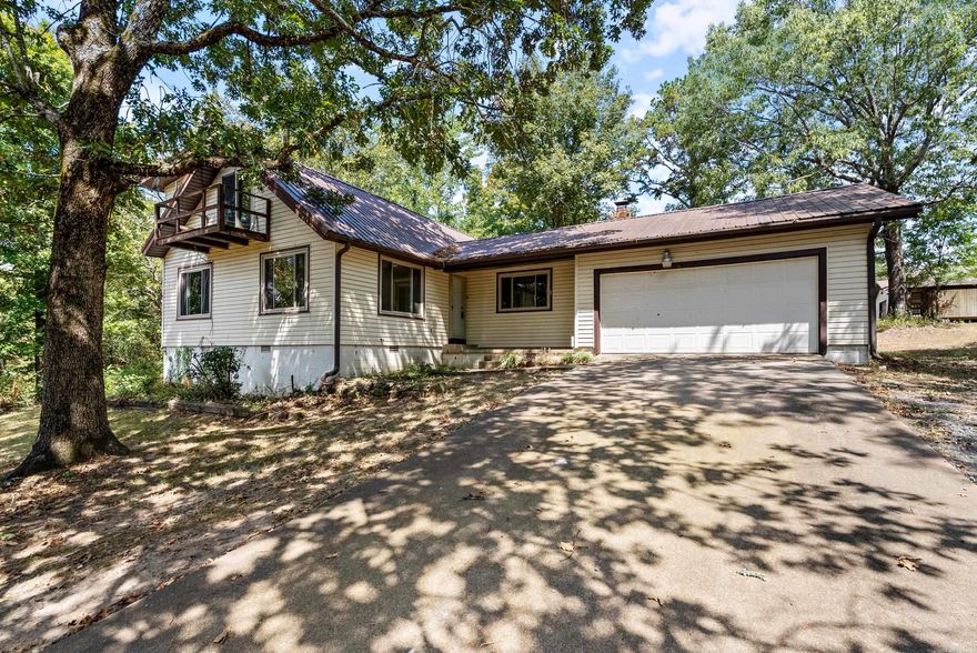 HOUSE WITH 5.94 ACRES +/-.  INGROUND POOL, DETATCHED GARAGE, SHOP, CARPORT. FOUR BEDROOMS TWO BATHS.  PROPERTY SOLD AS IS. MINERAL RIGHTS DO NOT CONVEY. SALE OF PROPERTY IS CONTINGENT ON APPROVAL OF PROBATE COURT. NO SELLER PROPERTY DISCLOSURE. BUYERS AND AGENTS MUST SIGN THE HOLD HARMLESS DOCUMENT IN THE DOUMNET SECTION OF MLS AND SEND TO LISTING AGENT PRIOR TO SHOWING. ALL SHOWINGS SHOULD BE SCHEDULED WITH CSS 501-244-0333 SUPRA ON FRONT DOOR.