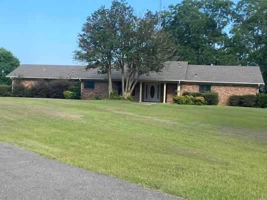1321 W JOHNSON ST, NASHVILLE, AR 71852 - Image 050bd4e73ed4bd884243b2787eec6f35/482365933